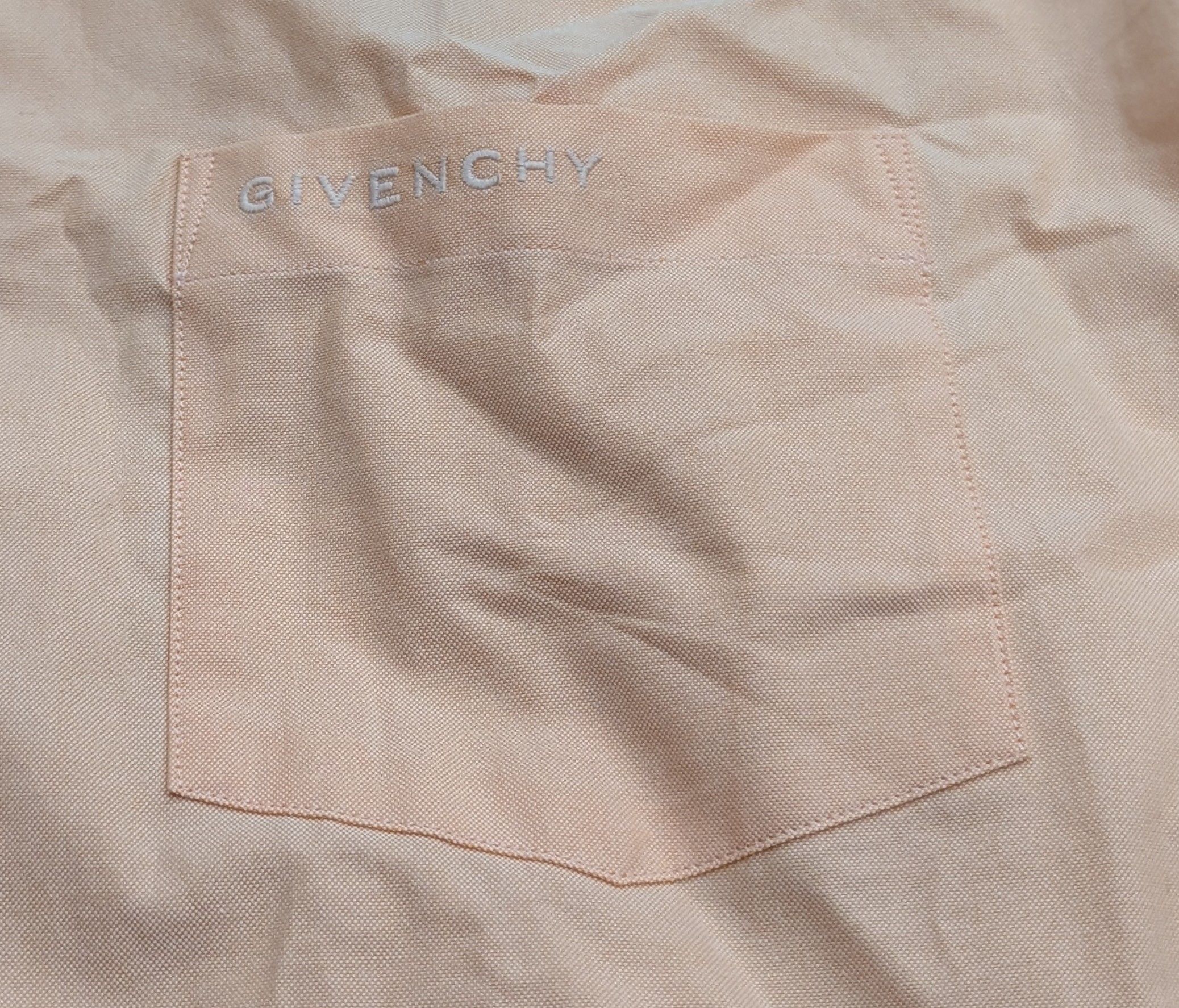 Givenchy GIVENCHY Cotton Button Up Shirt Powder 40 US 15.75 Size US M / EU 48-50 / 2 - 3 Thumbnail