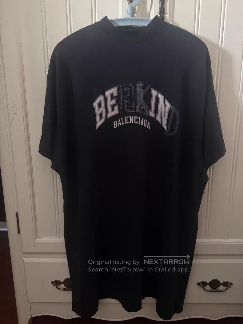 Balenciaga Balenciaga Letter T-Shirt Size US S / EU 44-46 / 1 - 1 Thumbnail