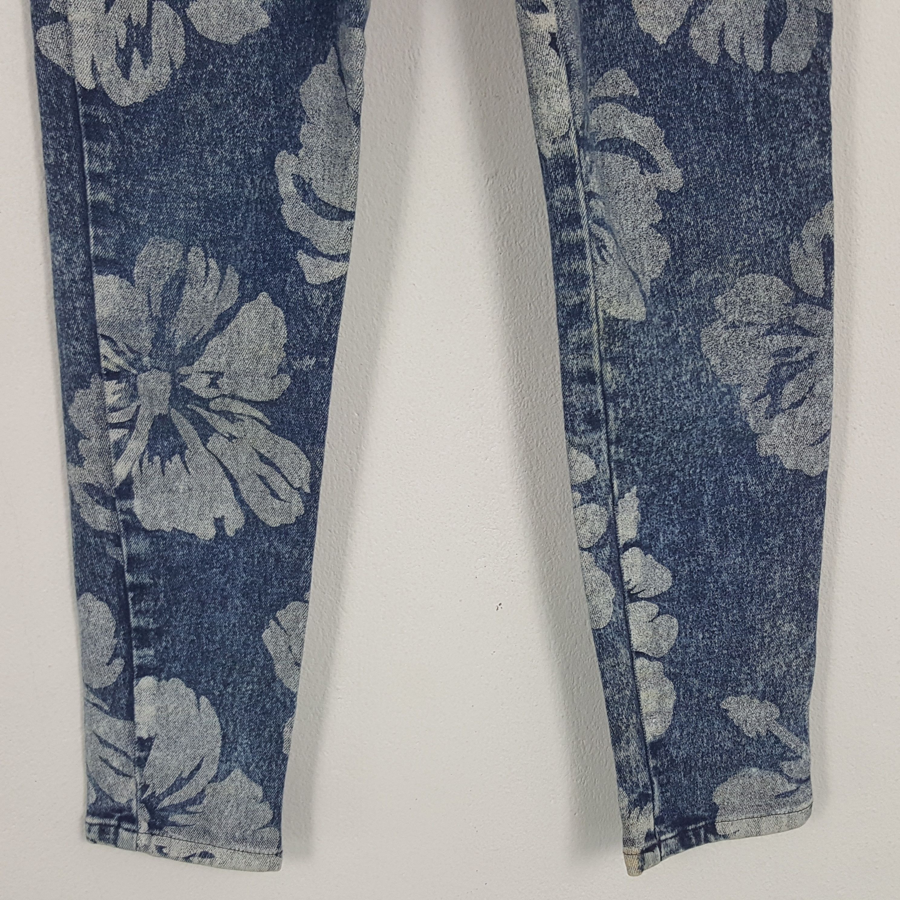 Japanese Brand × Vintage Vintage RYU Sports Fullprinted Denim Jeans Size 23" - 3 Thumbnail
