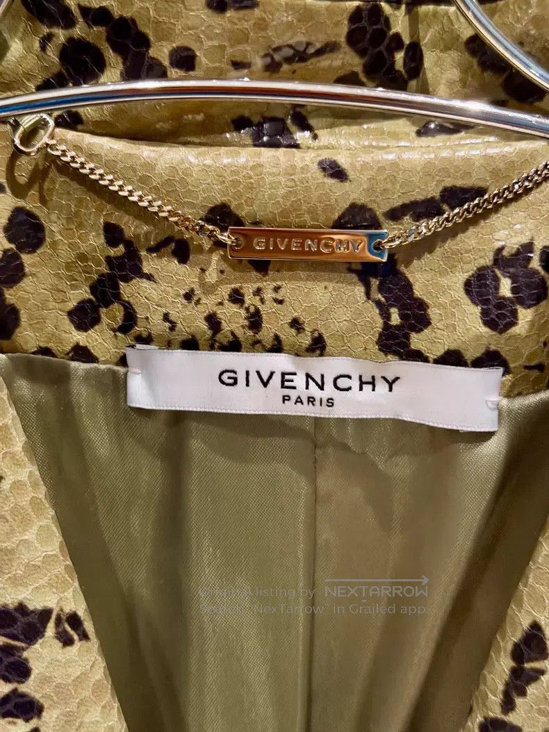 Givenchy Givenchy Snake Skin Lamb Skin Blazer Size US XXS / EU 40 - 3 Thumbnail