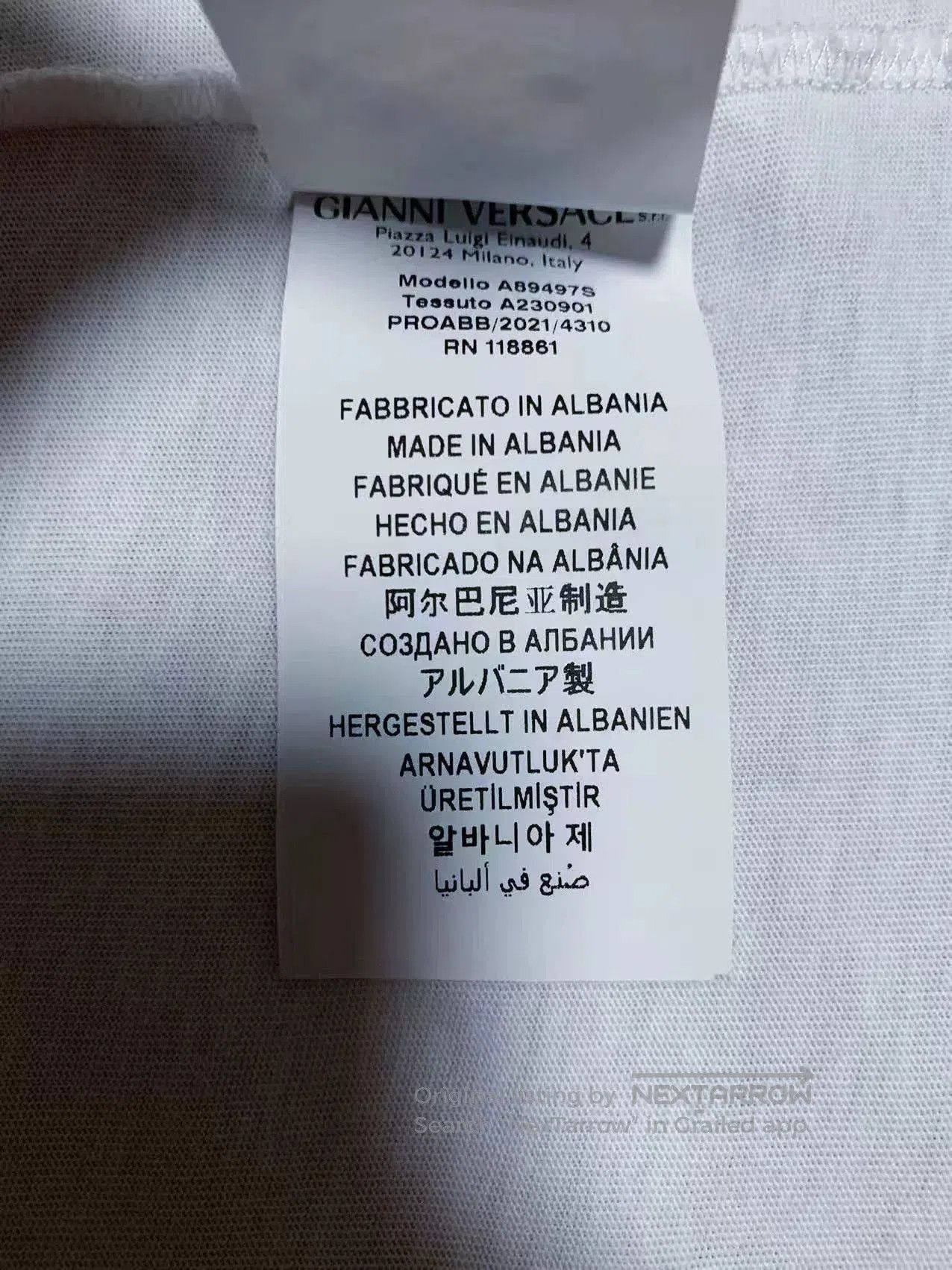 Japanese Brand Versace Men's Medusa Logo T-shirt. Size US M / EU 48-50 / 2 - 7 Thumbnail
