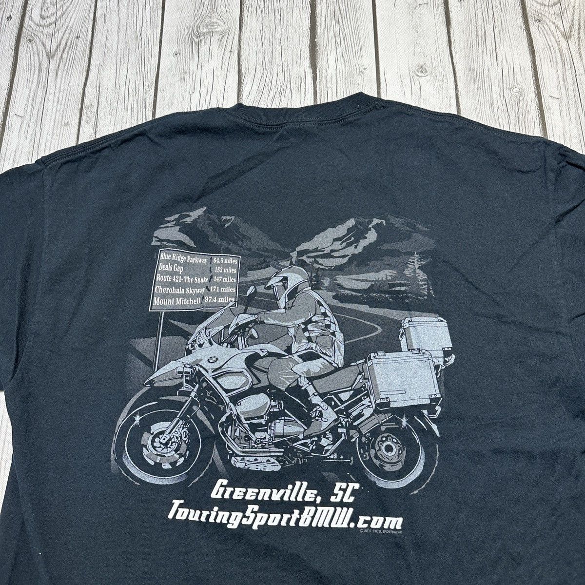 BMW × Gildan BMW Touring Sport tee Size US XL / EU 56 / 4 - 3 Thumbnail