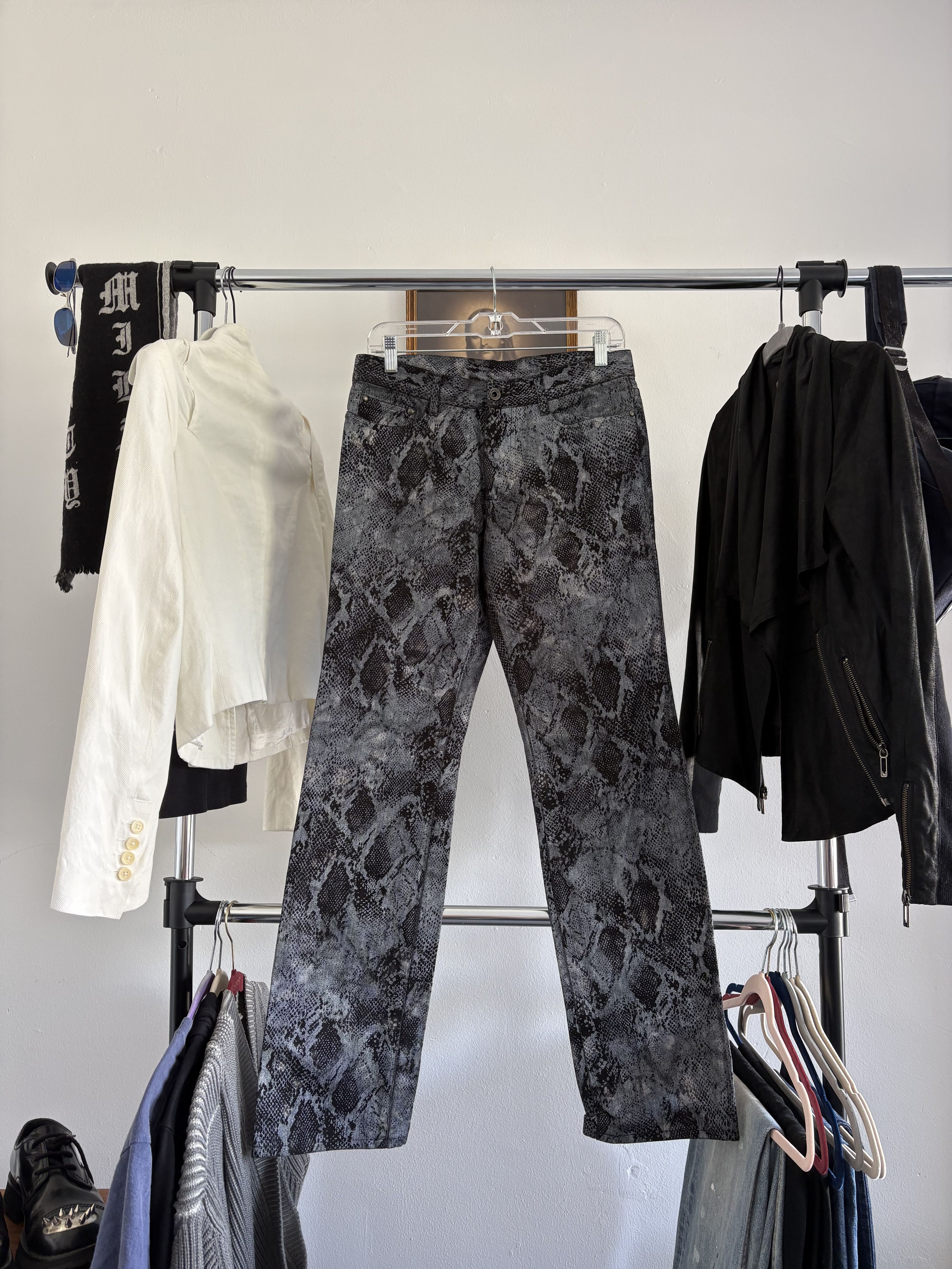 5351 POUR LES HOMMES Waxed Snakeskin Print Denim Size US 30 / EU 46 - 1 Thumbnail