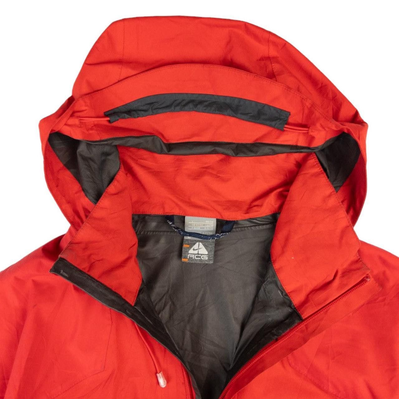 Nike ACG Vintage Nike ACG Zip Up Goretex Jacket Size L Size US L / EU 52-54 / 3 - 3 Thumbnail
