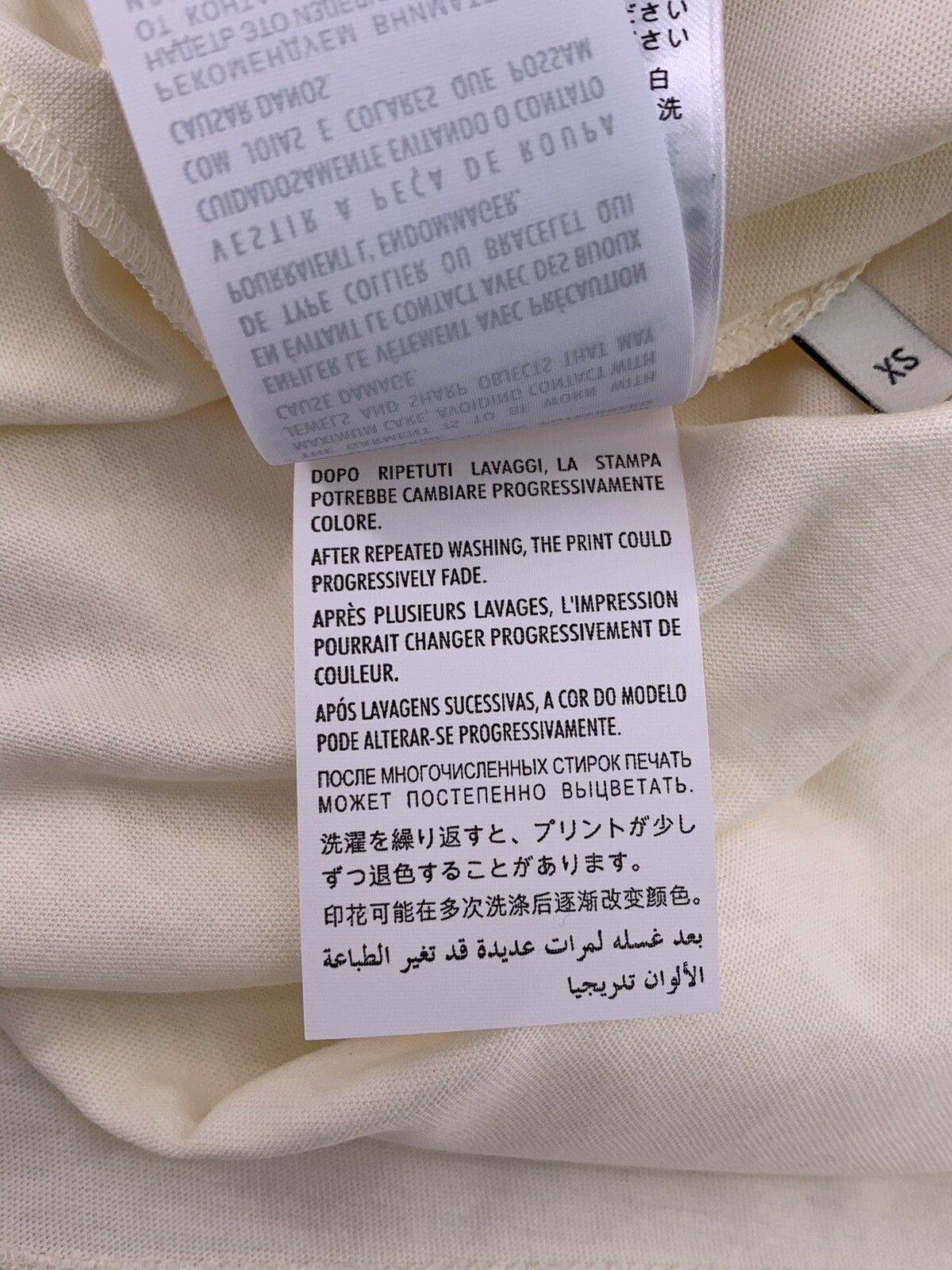 Gucci New Gucci Woman's T-Shirt Size-XS Size XS / US 0-2 / IT 36-38 - 12 Thumbnail