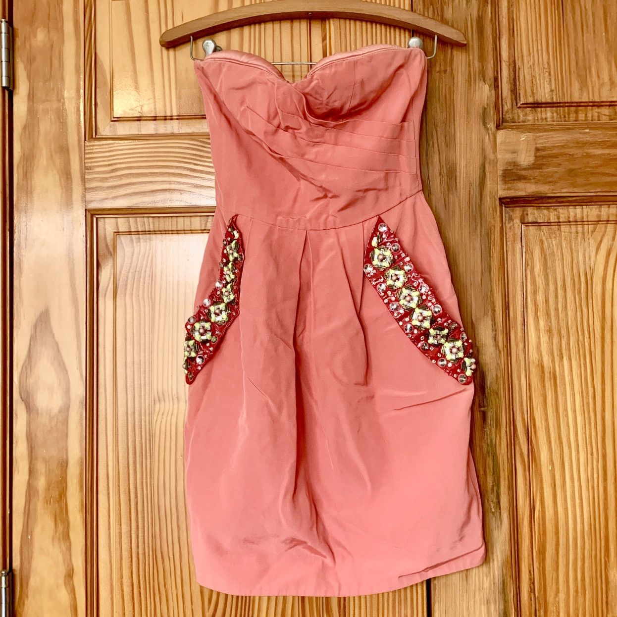 Matthew Williamson 2010s Matthew Williamson Pink Strapless Mini Dress XS 6 UK Size XS / US 0-2 / IT 36-38 - 1 Thumbnail