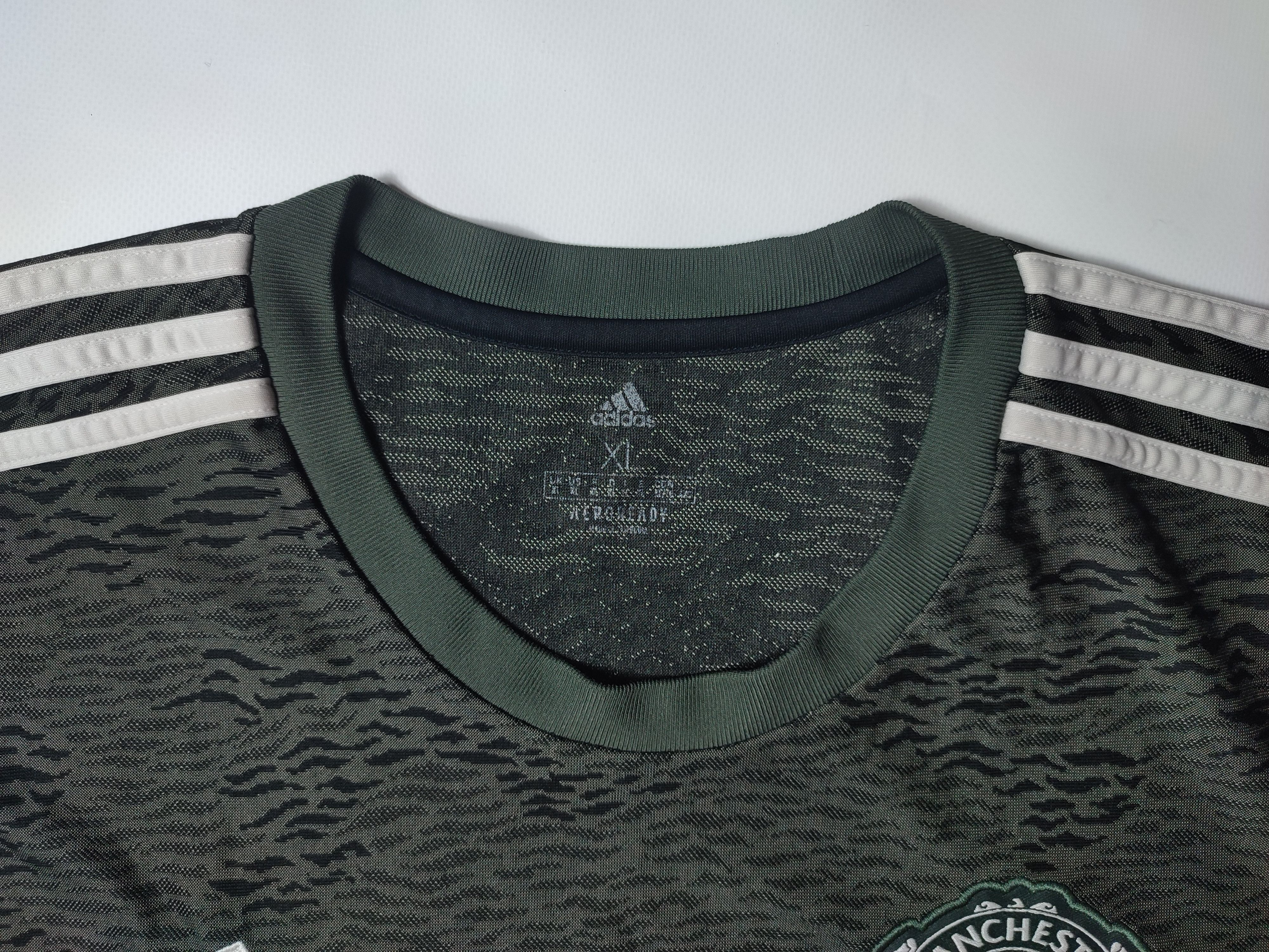 Adidas Adidas MU 2020 soccer jersey Size US XL / EU 56 / 4 - 5 Thumbnail