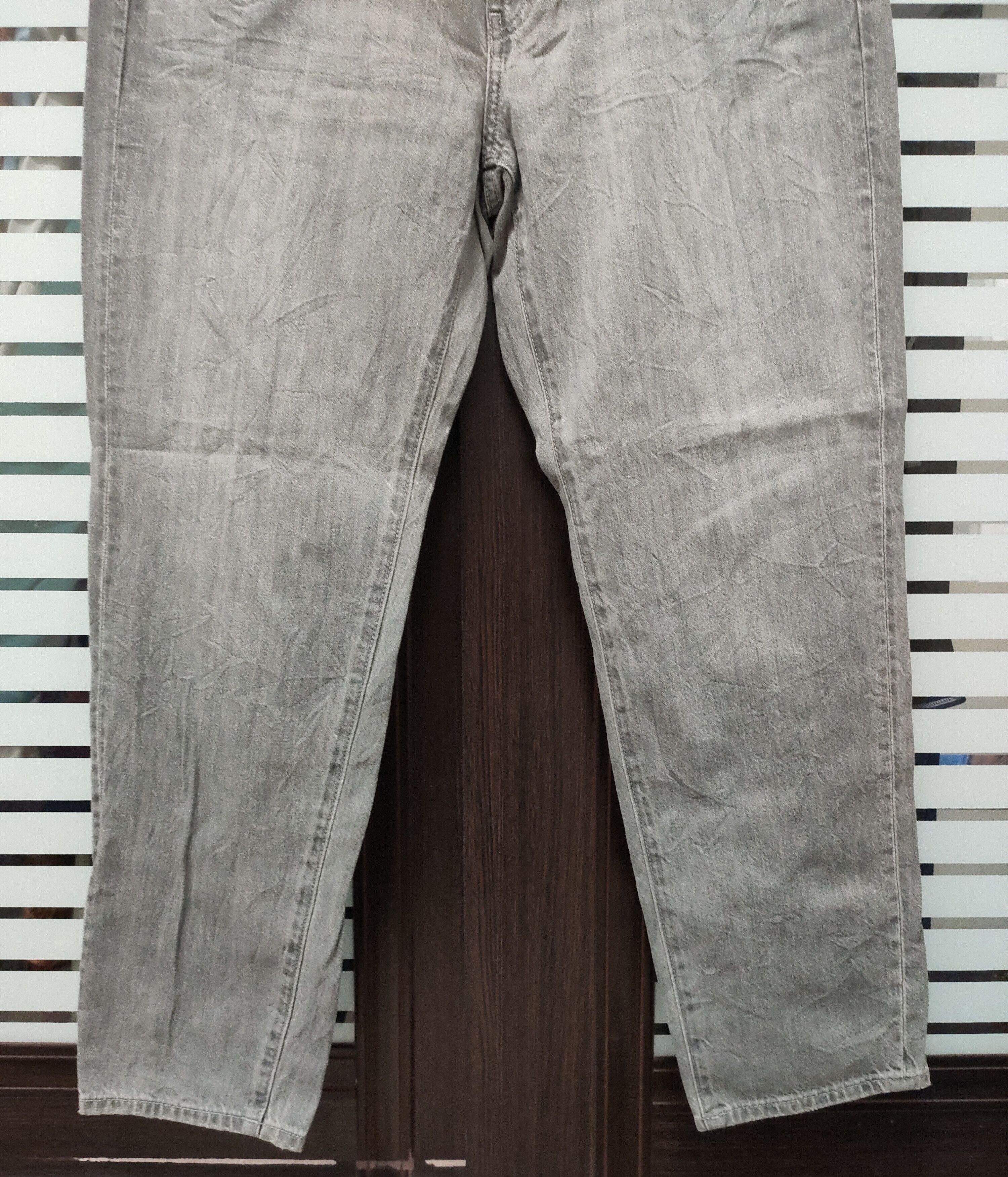 Uniqlo 💥 Flared Uniqlo Denim 💥 Size US 34 / EU 50 - 4 Thumbnail