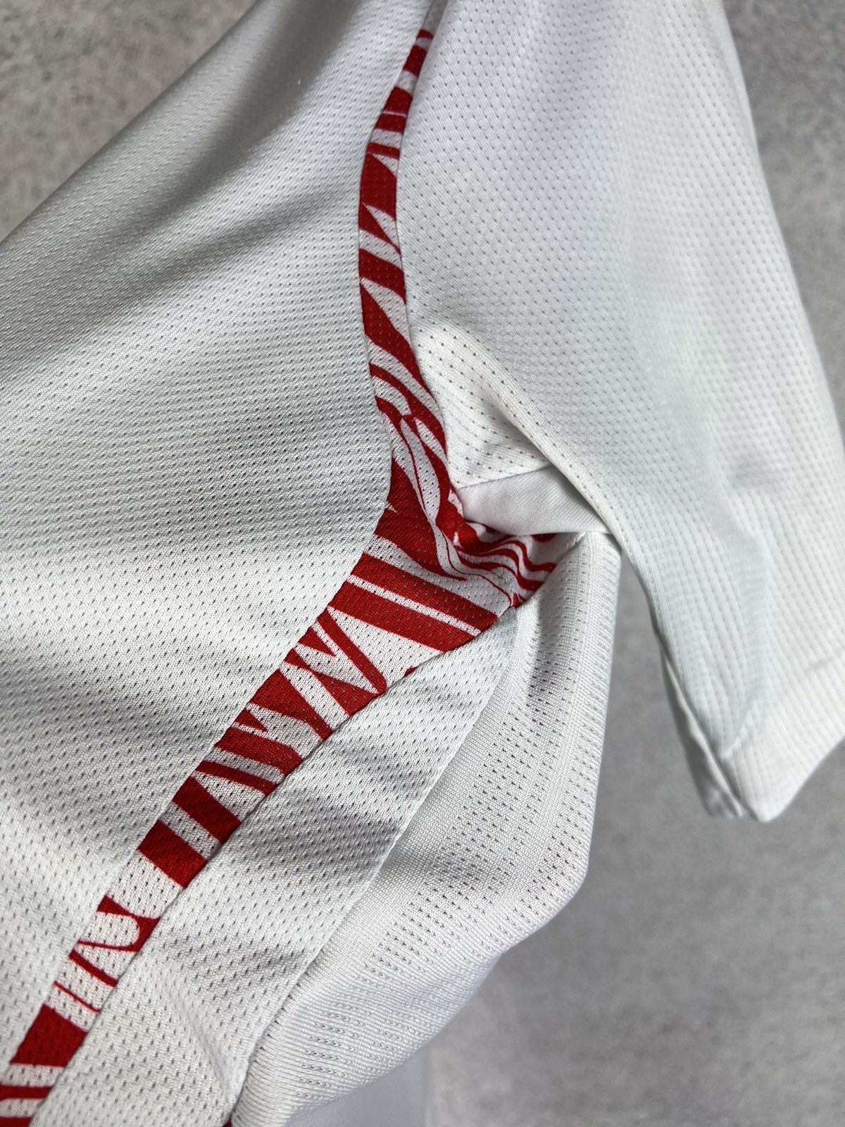 Umbro Umbro Nottingham Forest 2007-08 Away Soccer Jersey Shirt Size US XL / EU 56 / 4 - 11 Thumbnail