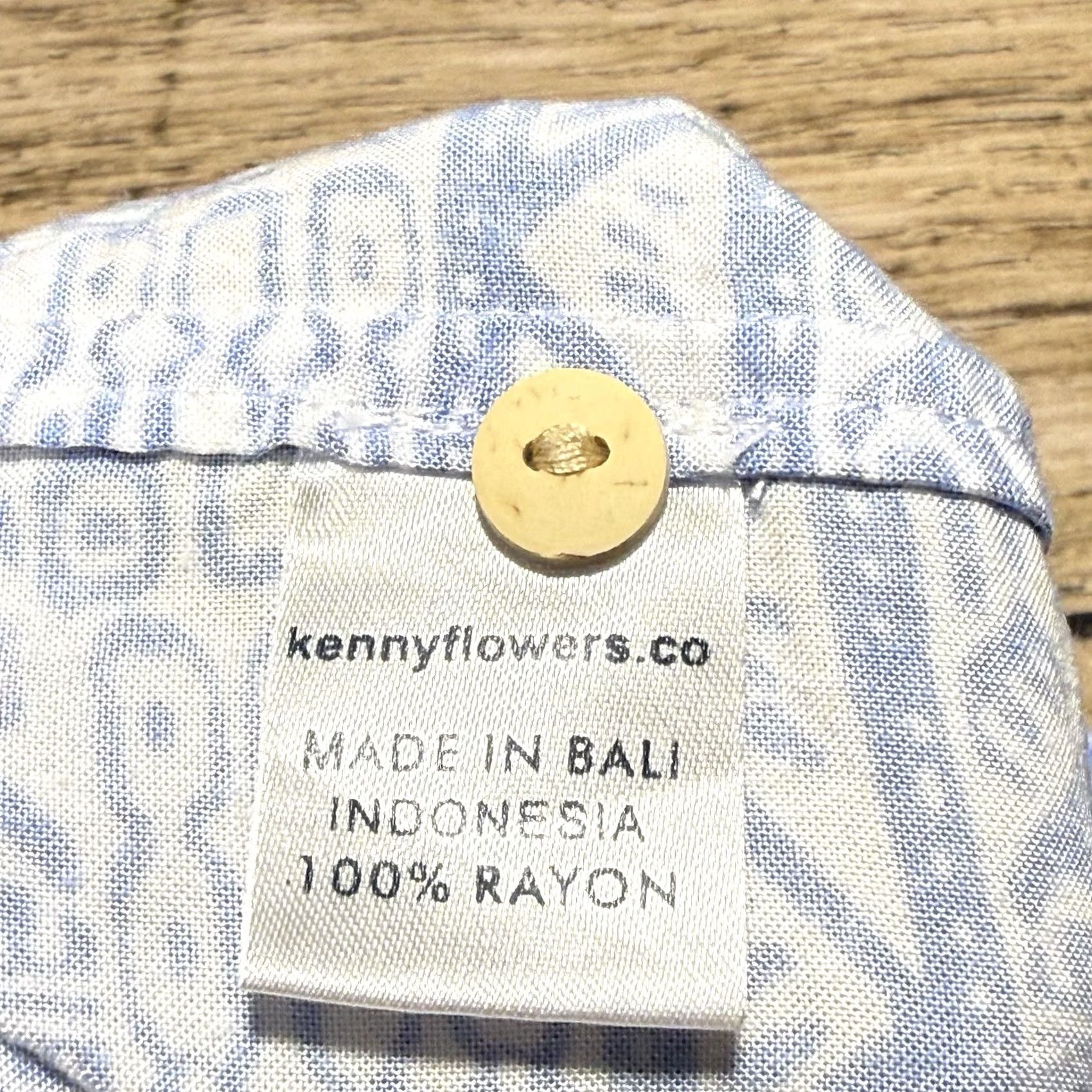 Vintage Kenny Flowers Shirt Mens XL Blue Geometric Limited Edition Short Sleeve Rayon Button-Up - Regular Fit, Casual, Holiday, Indonesia, button-down Size US XL / EU 56 / 4 - 8 Thumbnail