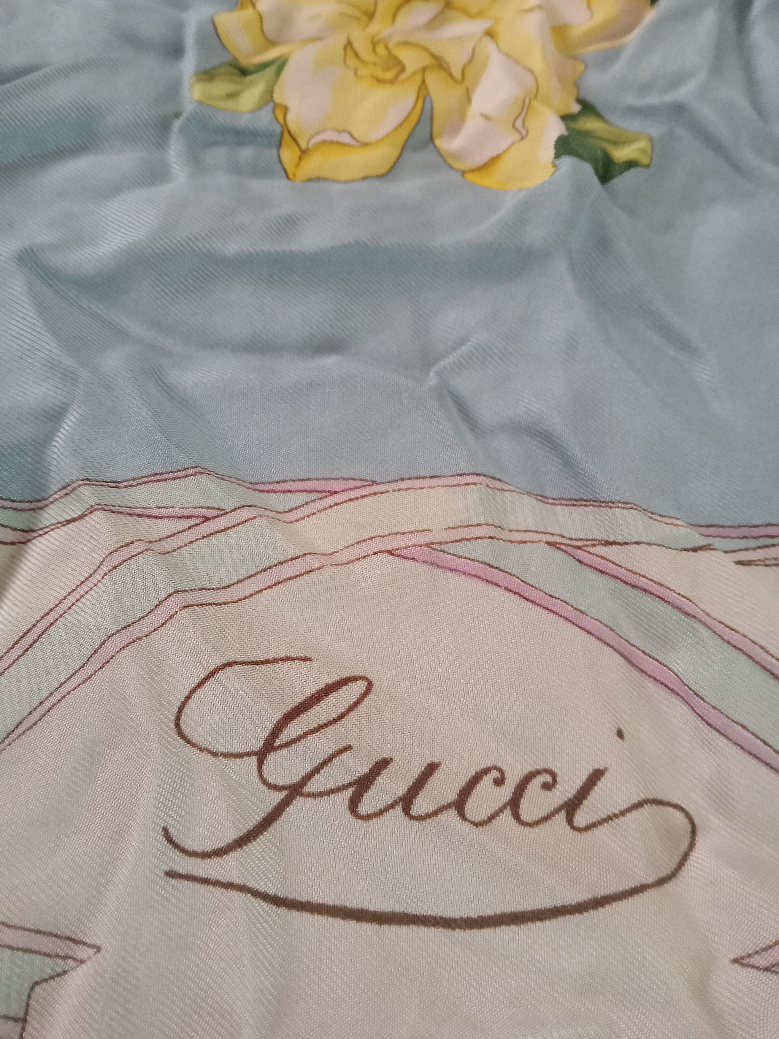 Gucci Gucci Vintage Silk Scarf 82cm x 83cm Size ONE SIZE - 2 Thumbnail
