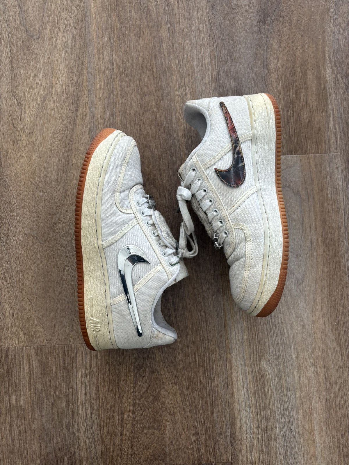 Nike × Travis Scott Travis Scott Air Force 1 White 9.5 Size US 9.5 / EU 42-43 - 1 Thumbnail