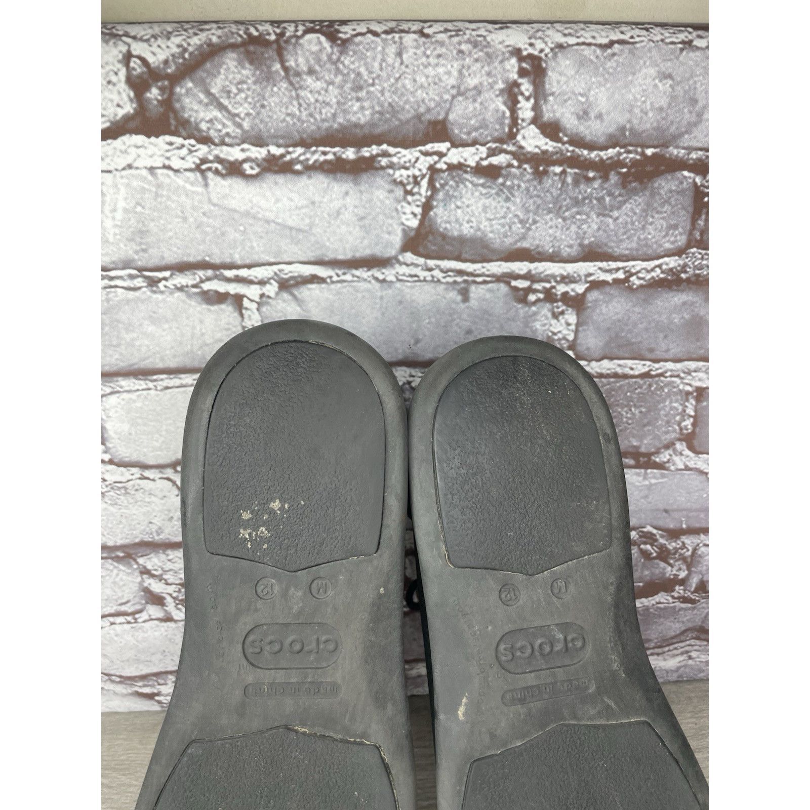 Crocs Crocs Venture Black leather Casual Oxfords lace up Comfort S Size US 12 / EU 45 - 19 Thumbnail