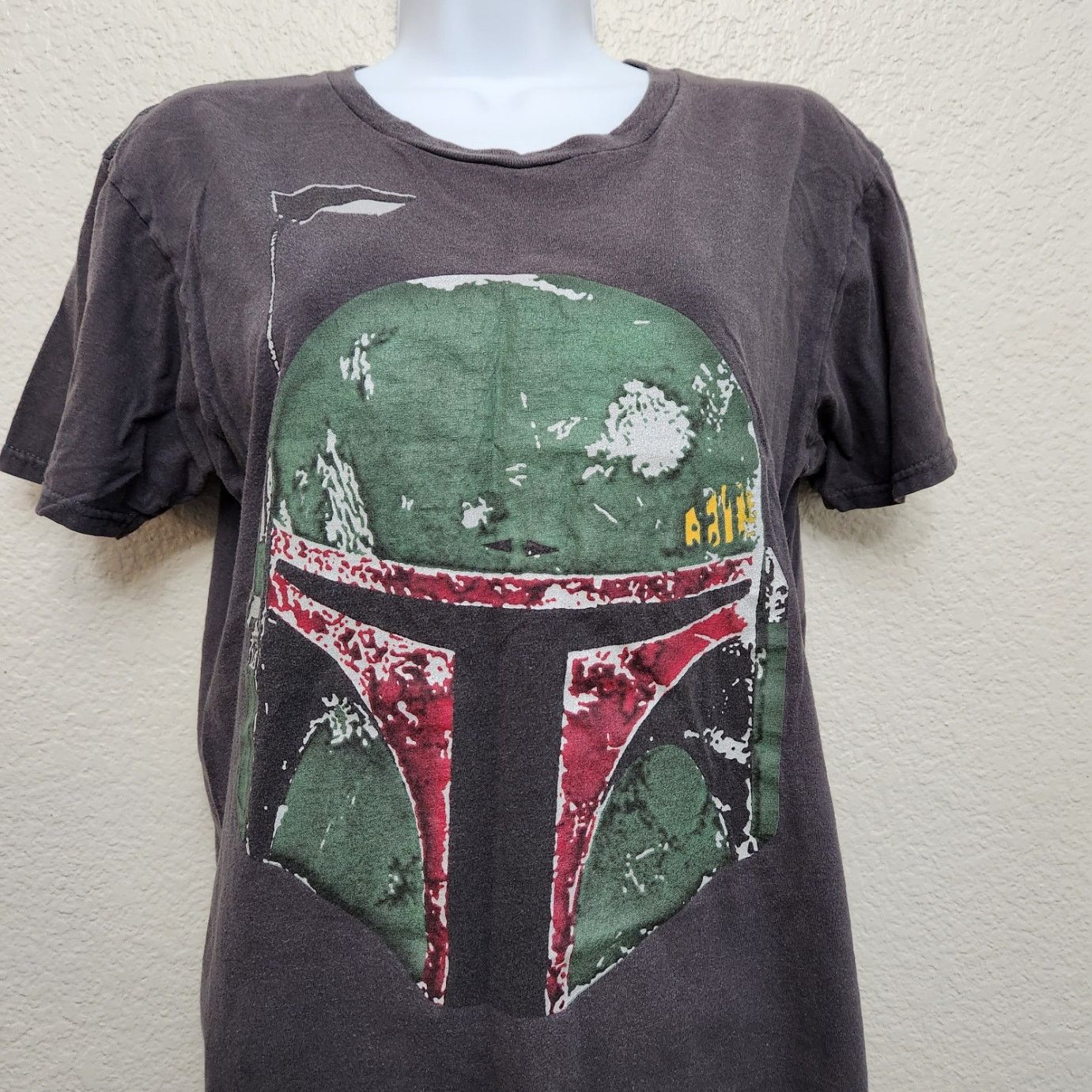 Other Disney Parks Boba Fett Helmet Distress Graphic Top Medium Size US M / EU 48-50 / 2 - 2 Thumbnail
