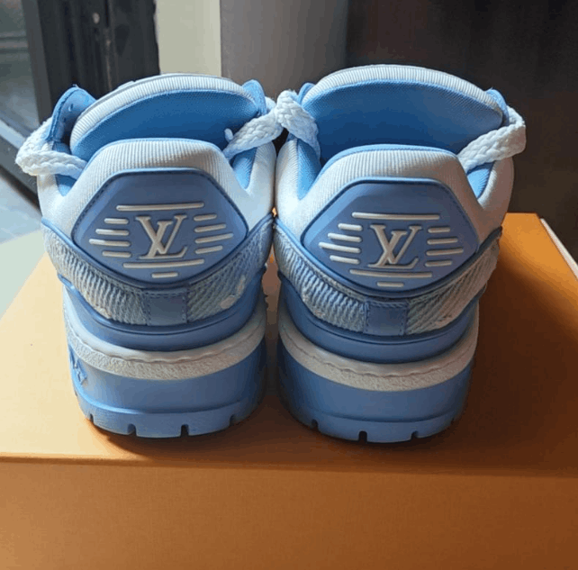 Louis Vuitton Louis Vuitton low-top sneakers Size US 9 / EU 42 - 4 Thumbnail