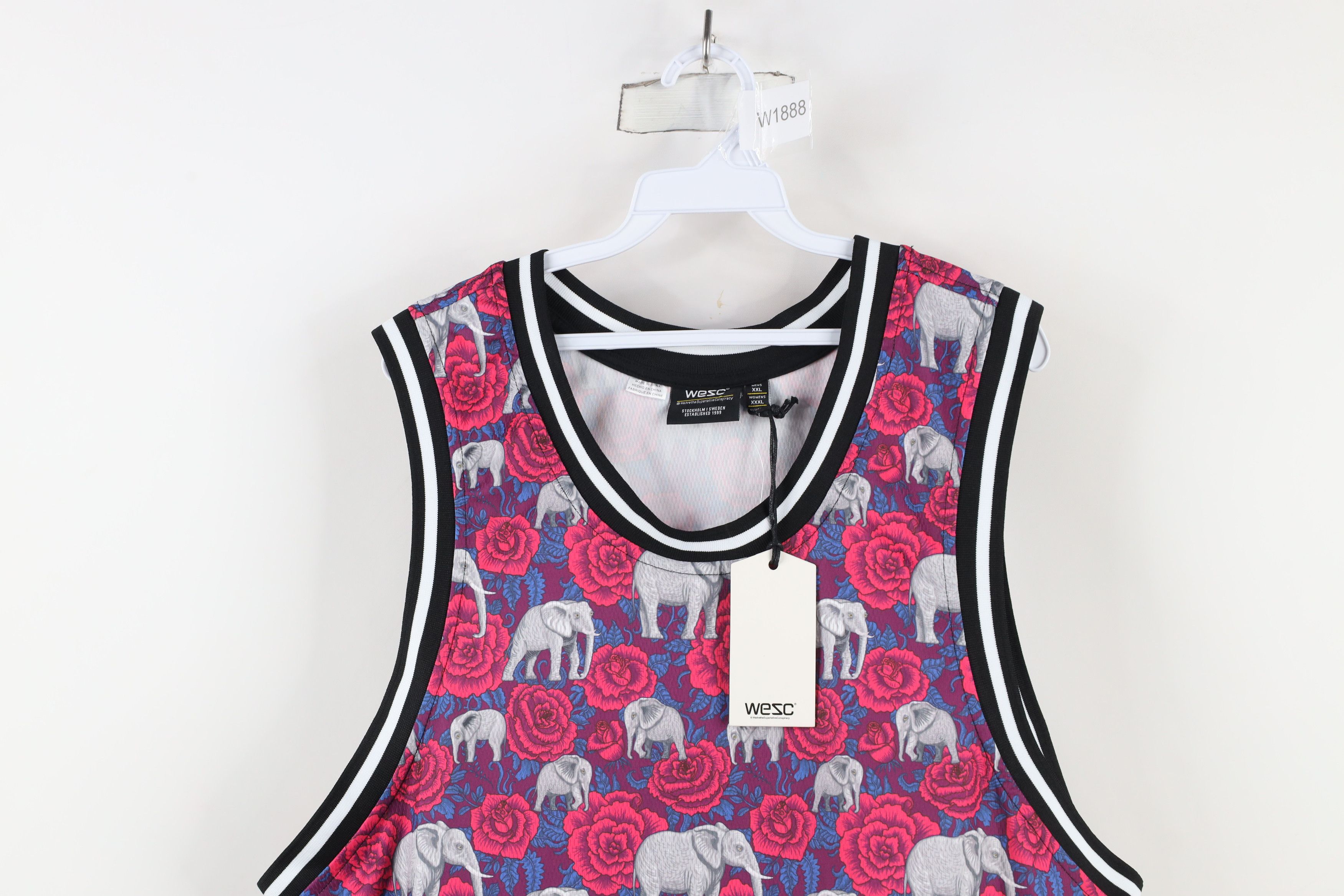 Vintage × WeSC New WESC Elephant All Over Print Basketball Jersey Tank Top Size US XXL / EU 58 / 5 - 2 Thumbnail