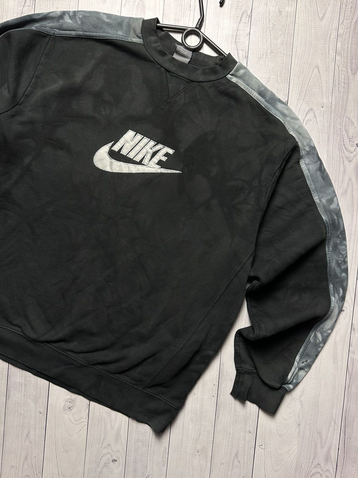 Nike × Vintage Vintage Nike sweatshirt Tie Dye big logo rare size Xl Size US XL / EU 56 / 4 - 3 Thumbnail