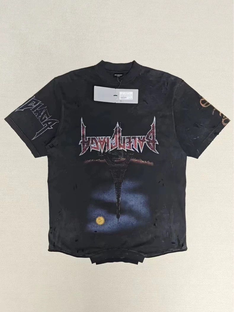 Balenciaga Balenciaga Balenciaga Distressed T-Shirt with Print Design Size US M / EU 48-50 / 2 - 1 Thumbnail