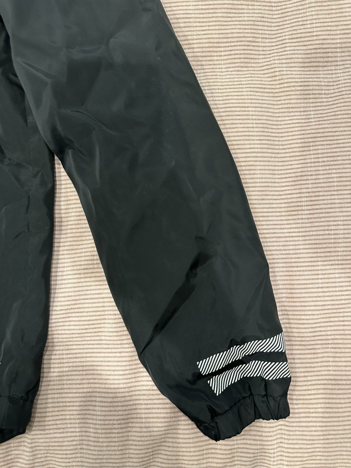 Designer × Vintage Primark black windbreaker Size US M / EU 48-50 / 2 - 2 Thumbnail