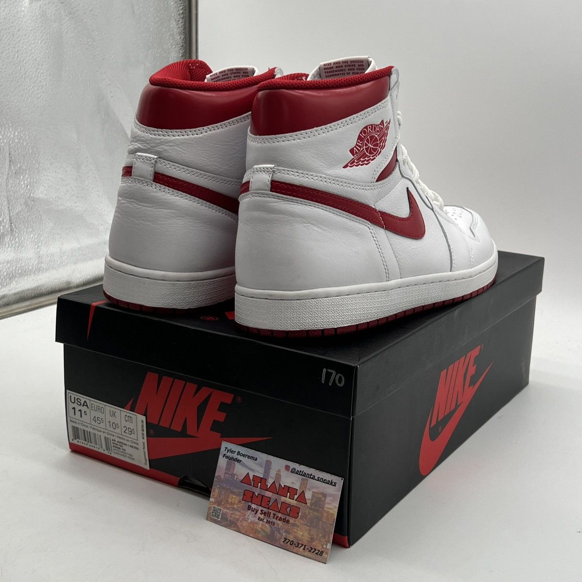 Nike Air Jordan 1 high metallic red Size US 11.5 / EU 44-45 - 5 Thumbnail