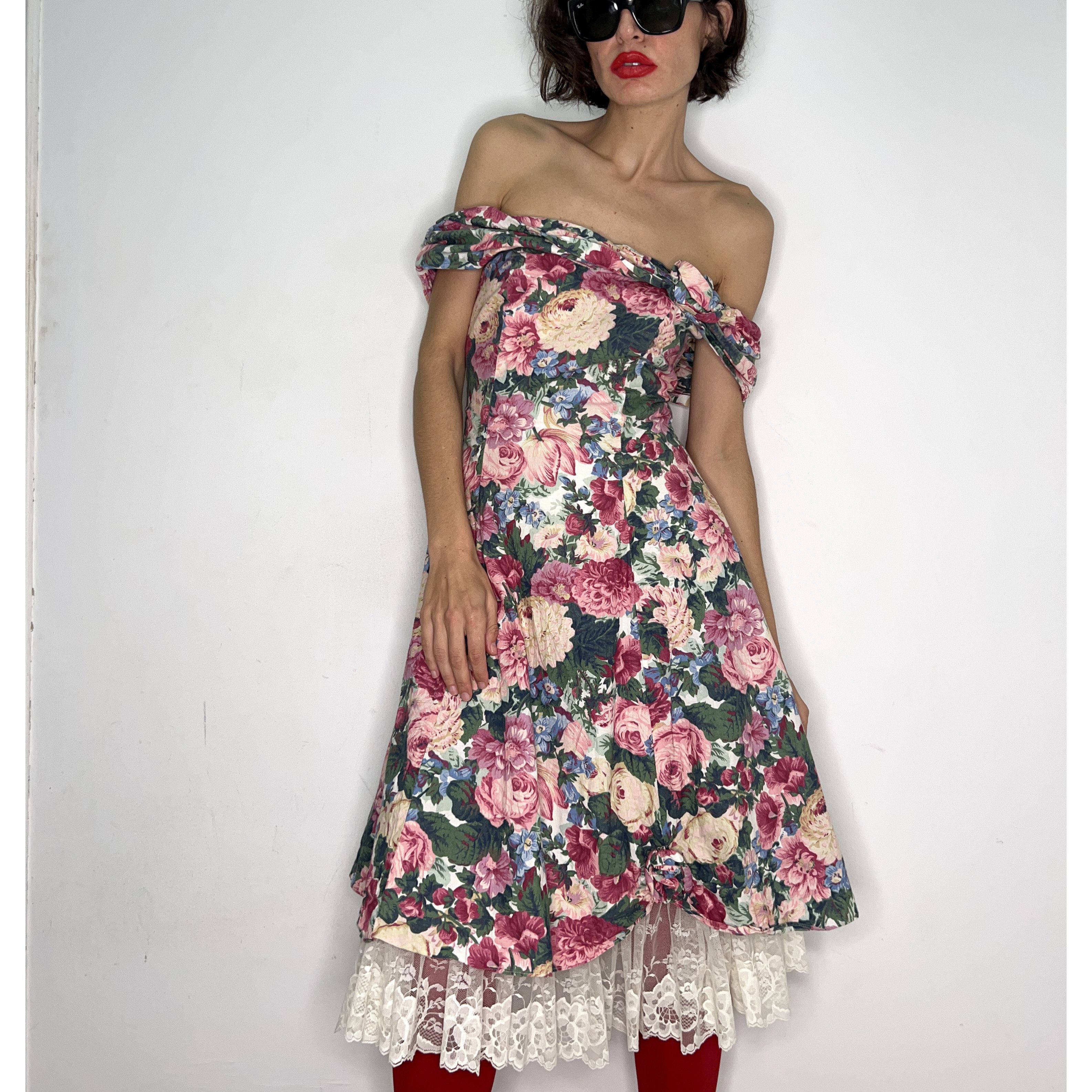 Vintage off the shoulder party floral dress