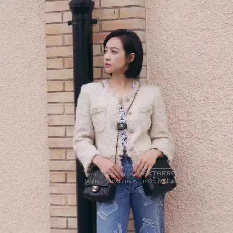 Chanel Chanel 2019 Pre-Fall Tweed Jacket. Size US XS / EU 42 / 0 - 5 Thumbnail