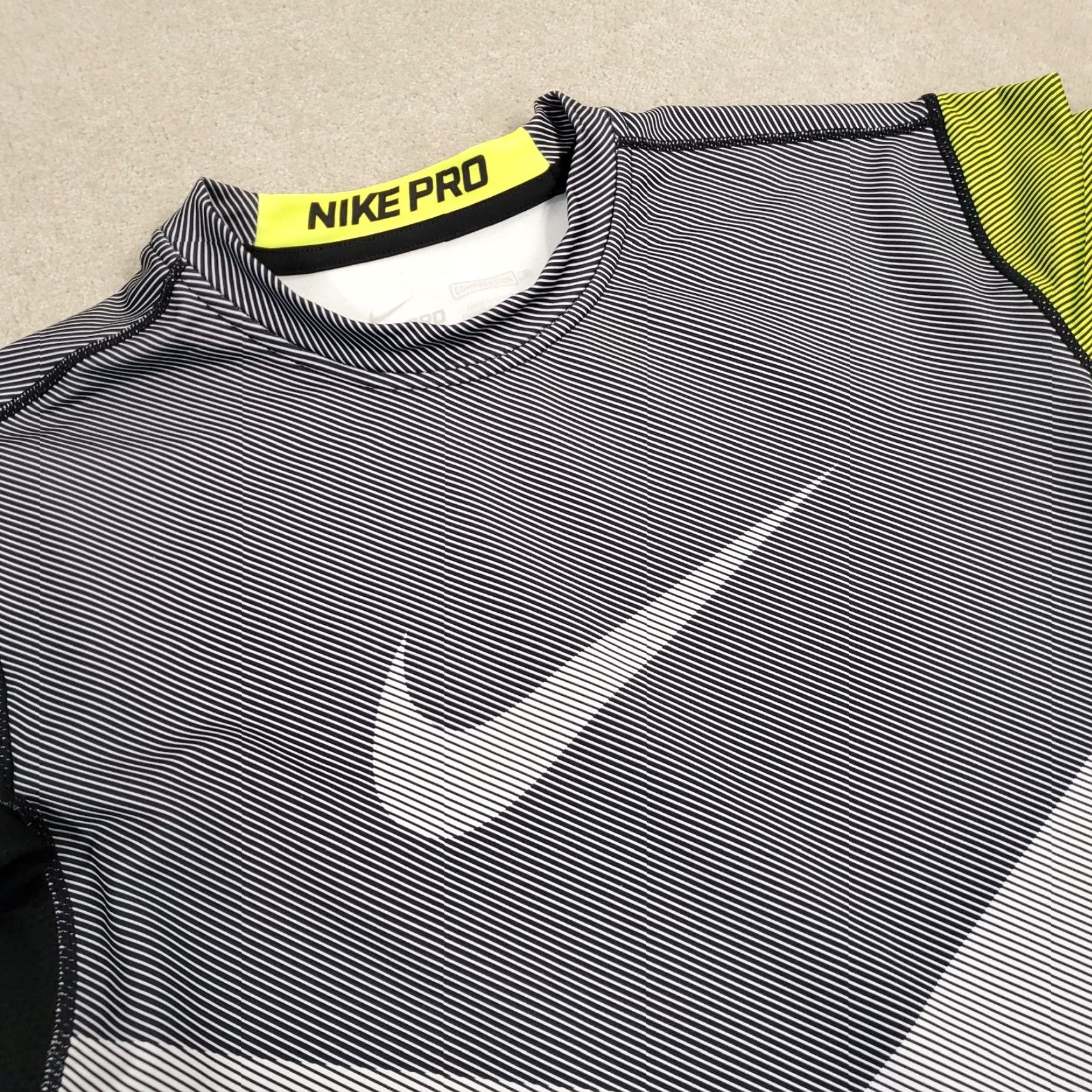 Nike Nike Pro Shirt Mens Large White Black Yellow Compression Dri Fit Logo 839105 702 Size US L / EU 52-54 / 3 - 2 Thumbnail
