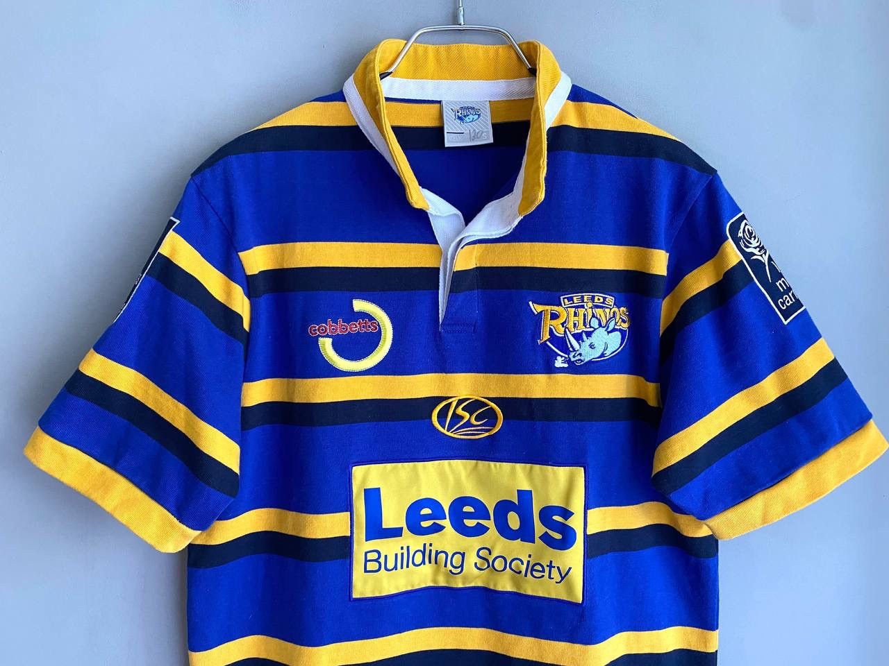 Other Leeds Rhinos England 2009/10 Vintage Rugby Jersey Y2K Size S Size US S / EU 44-46 / 1 - 4 Thumbnail