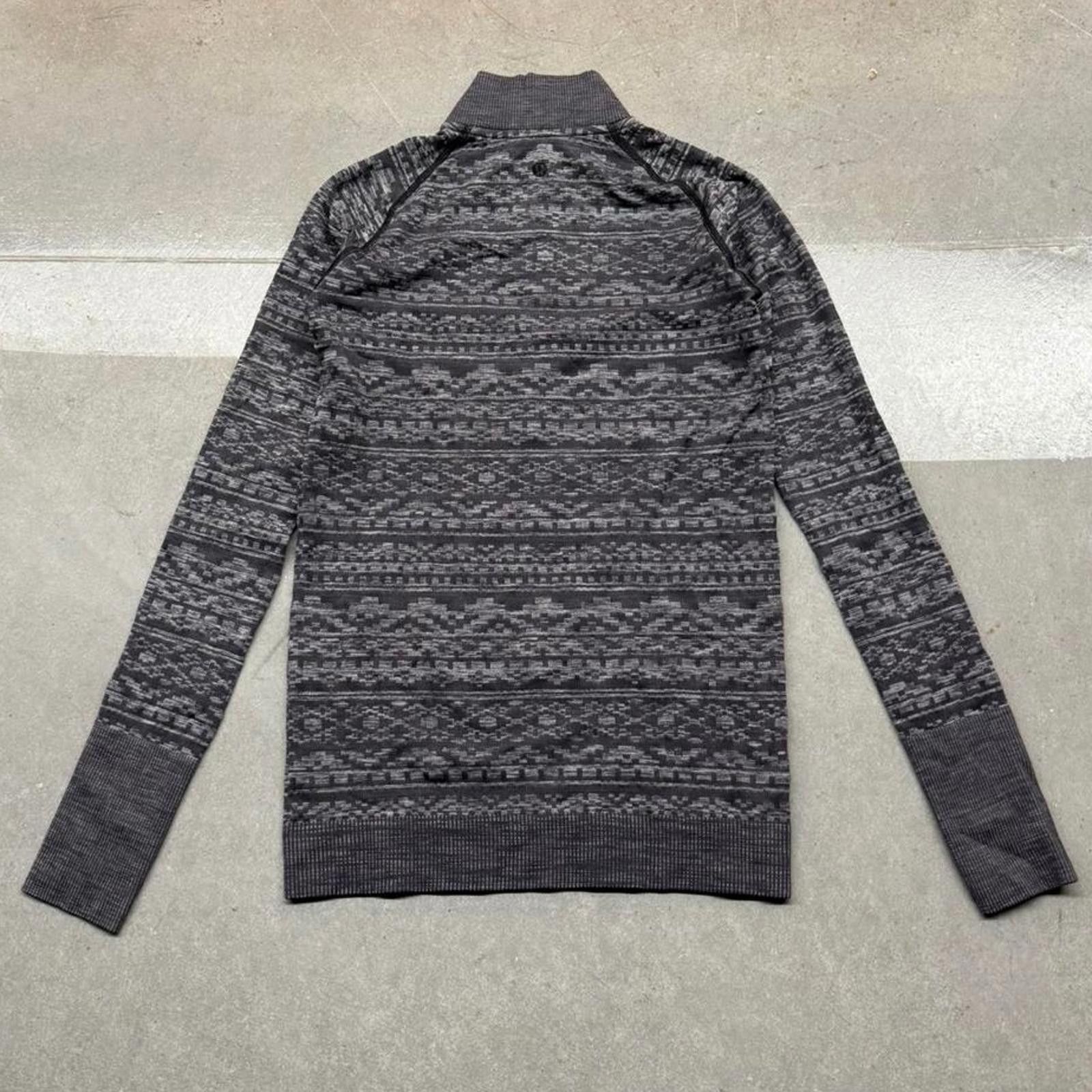 Lululemon Lululemon Rest Less Quarterzip Long Sleeve Pullover Womens 6 Size M / US 6-8 / IT 42-44 - 4 Thumbnail
