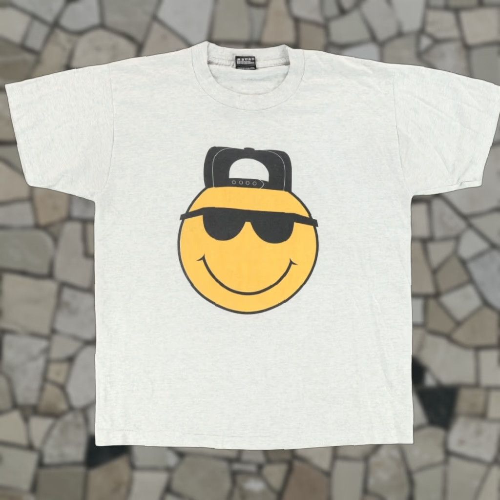 Fruit Of The Loom VINTAGE Fruit of the Loom Shirt Gray Mens L VTG Cool Smiley Face Shades Solid T-Shirt Size US L / EU 52-54 / 3 - 1 Thumbnail