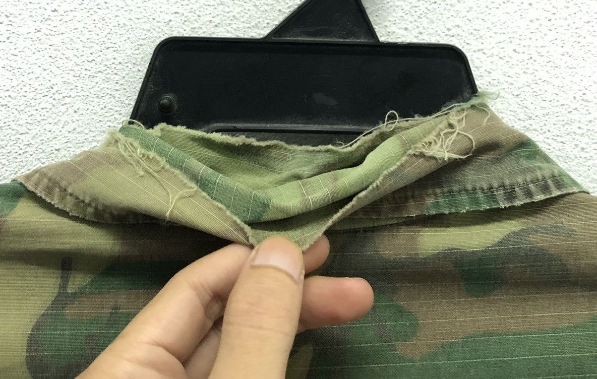 Vintage Vintage Us Army Woodland Camo Military Field Jacket Size US L / EU 52-54 / 3 - 12 Thumbnail