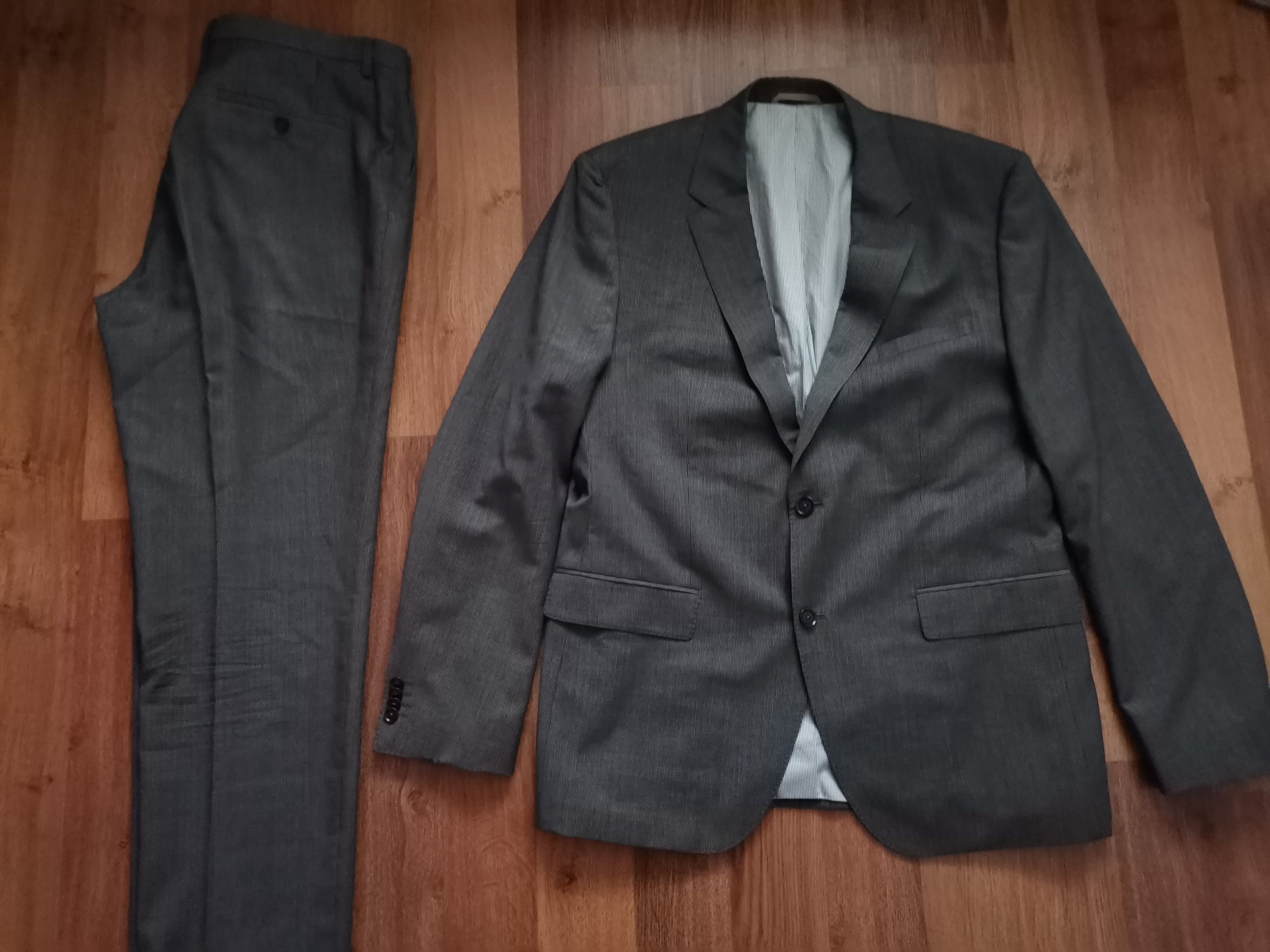 Hugo Boss Hugo Boss Suit Size 44R - 1 Thumbnail