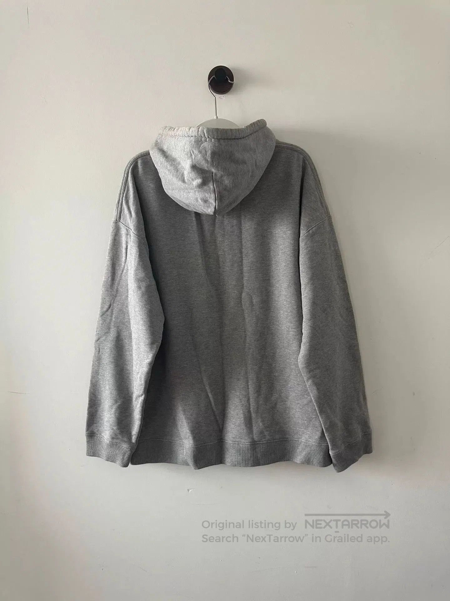 Loewe Gray Drawstring Hoodie with Front Patch Detail. Size US M / EU 48-50 / 2 - 2 Thumbnail