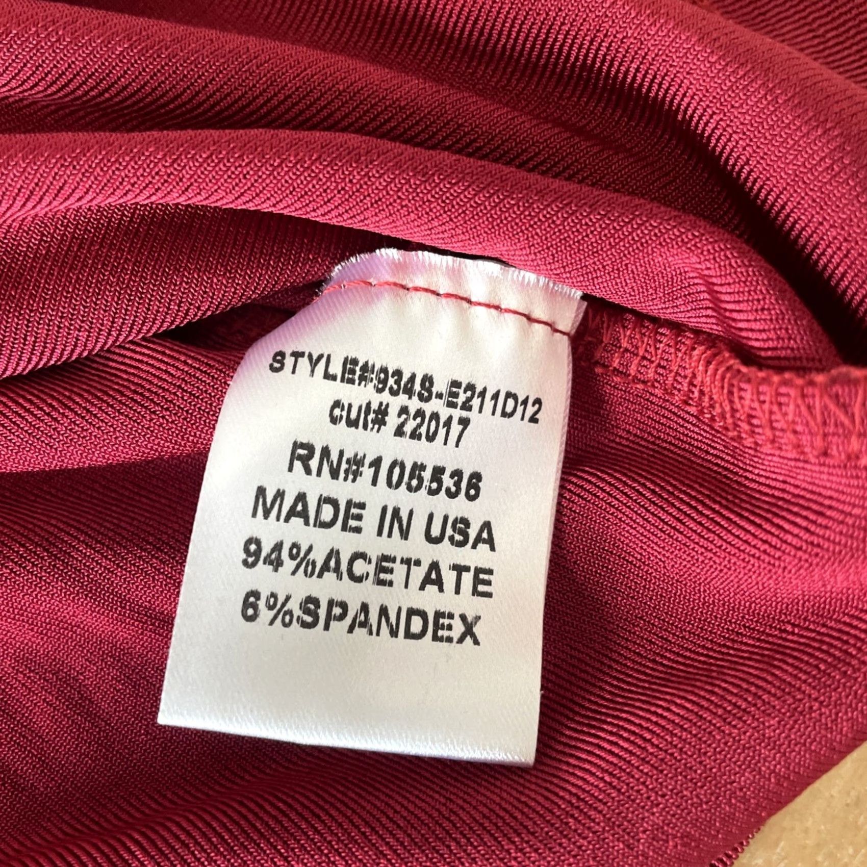 J Brand VINTAGE Slinky Brand Shirt 1X Red 3/4 Sleeve Crew Neck Pullover Top Women's Plus Size Blouse Size XL / US 12-14 / IT 48-50 - 7 Thumbnail