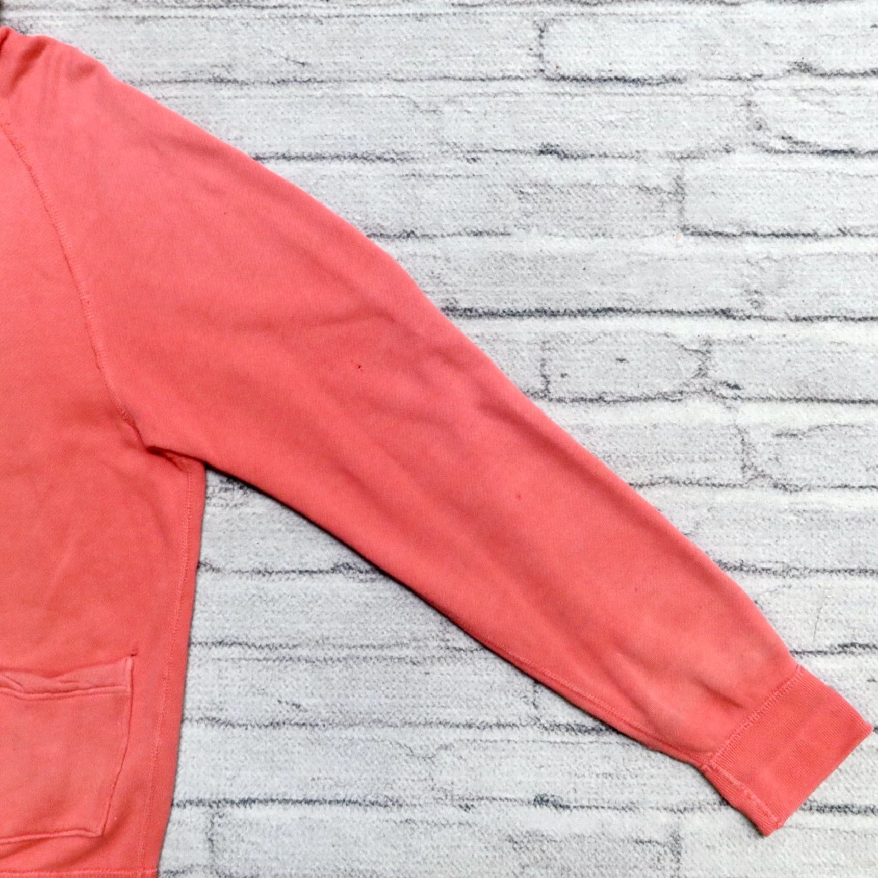 Polo Ralph Lauren VINTAGE Polo Ralph Lauren Hoodie Sweatshirt Distressed Size L Red Mens Size US L / EU 52-54 / 3 - 6 Thumbnail