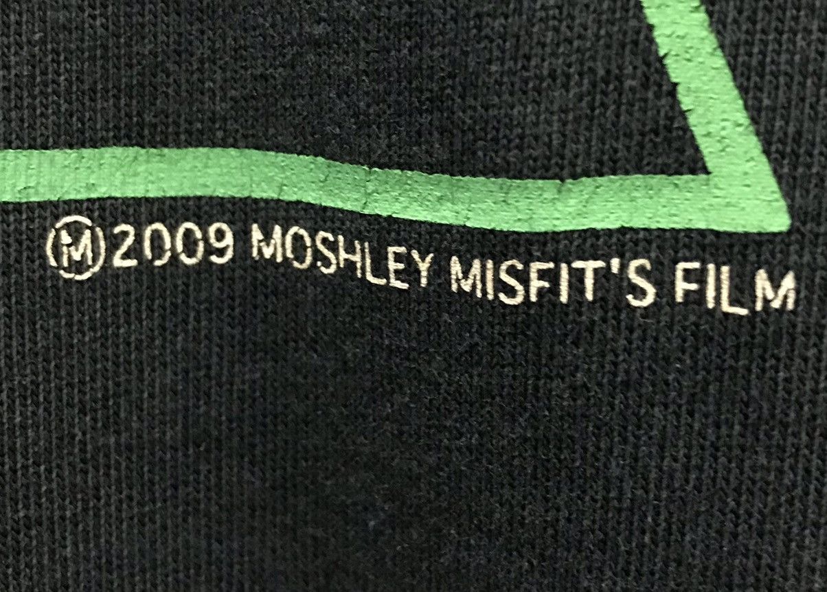 Vintage Vintage Magical Mosh Misfits 2009 Moshley Misfit’s Film Shirt Size US M / EU 48-50 / 2 - 4 Thumbnail