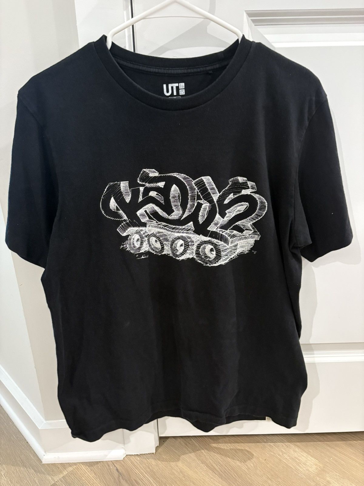 Kaws Kaws Tshirt Size US M / EU 48-50 / 2 - 1 Thumbnail