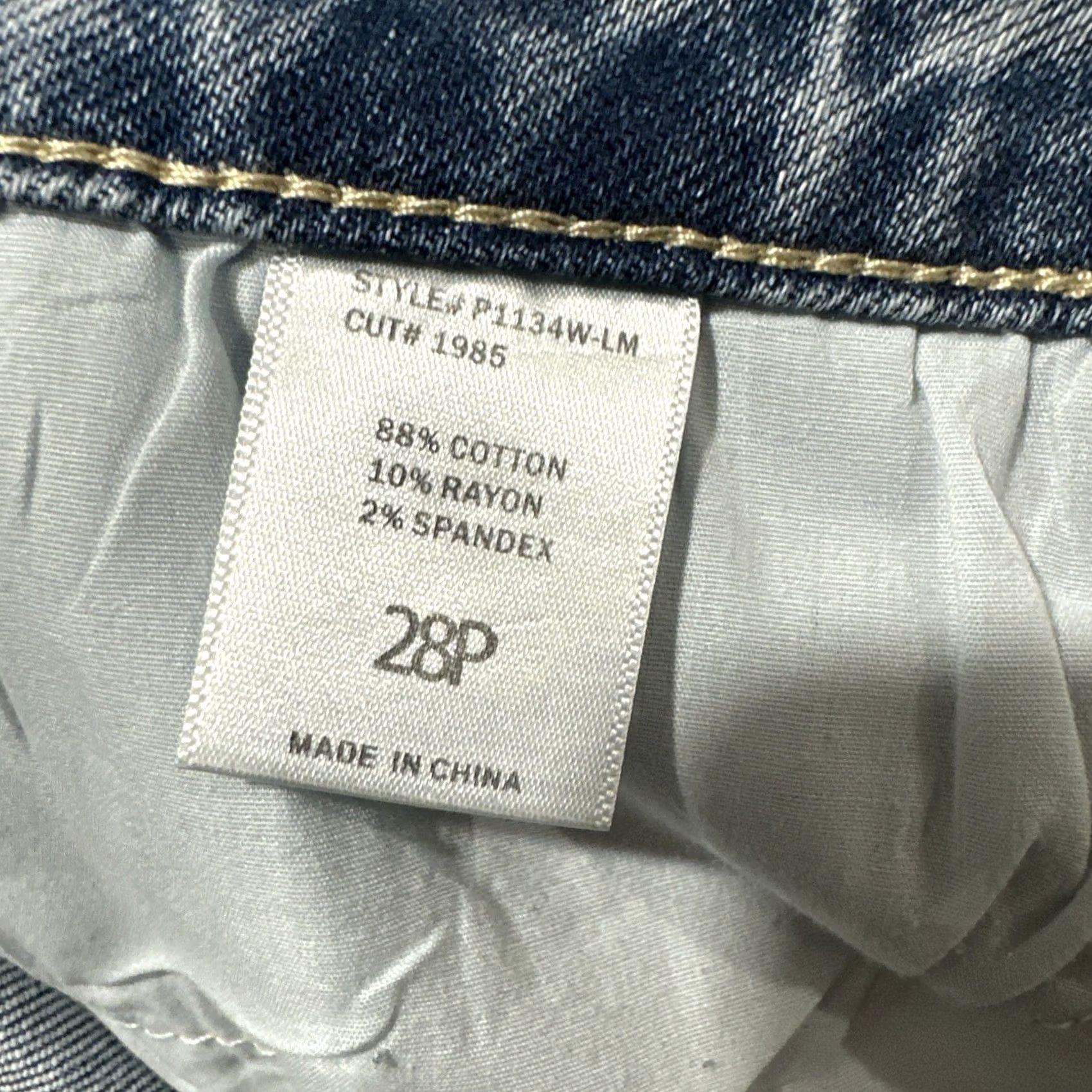 Vintage VINTAGE The Fine Print Women Jeans 28P Cropped High Rise Light Wash Wide Leg Denim Women Jeans 28P Cropped High Rise Light Wash Wide Leg Denim Size 28" / US 6 / IT 42 - 4 Thumbnail