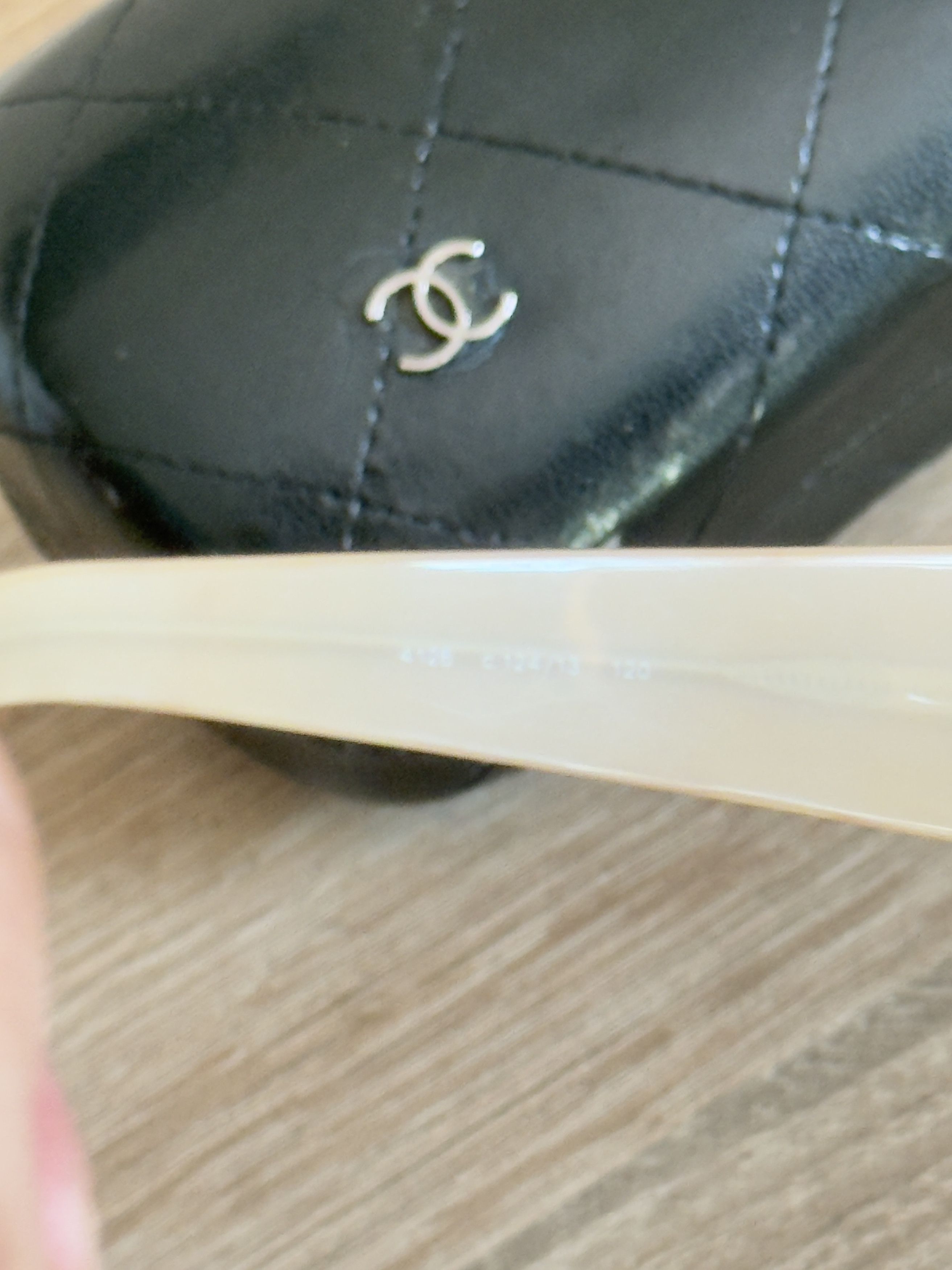 Chanel 🔥 Chanel vintage sunglasses mask cream glossy Size ONE SIZE - 9 Thumbnail