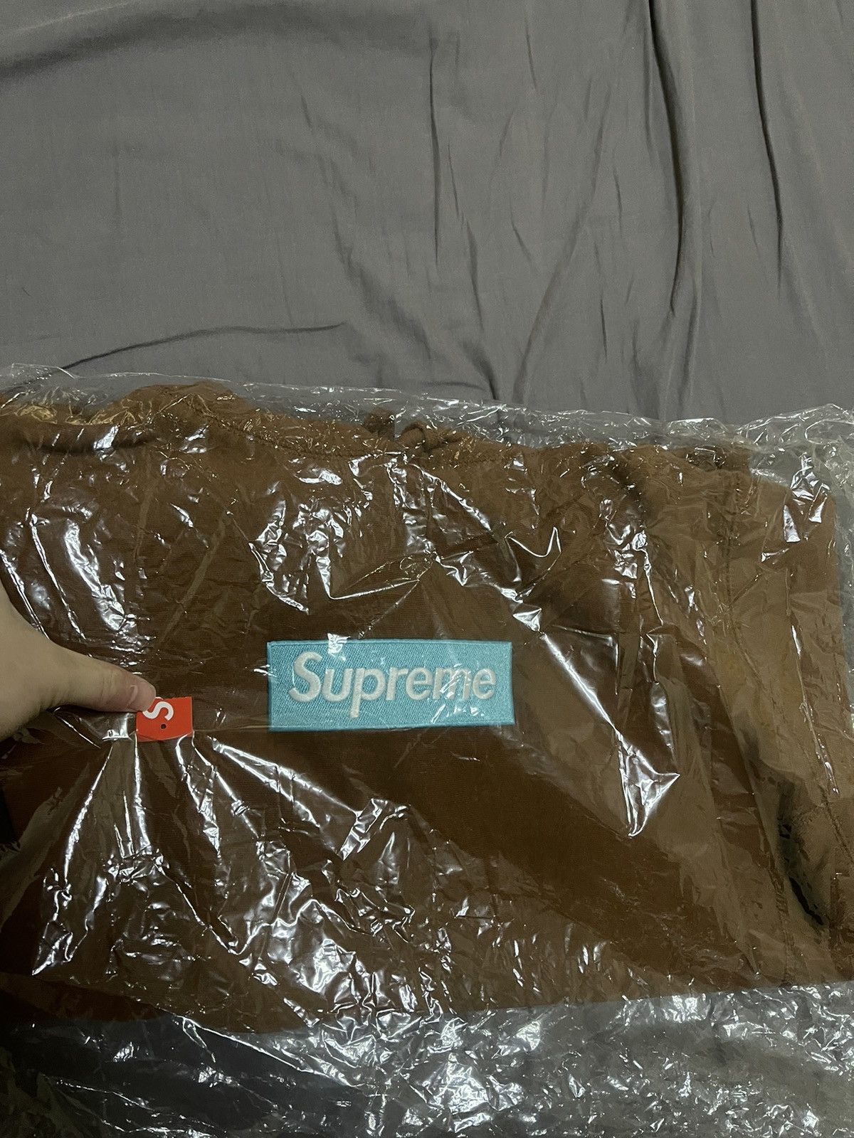 Supreme Supreme fw17 rust Brown box logo hooded sweatershirt Size US S / EU 44-46 / 1 - 1 Thumbnail