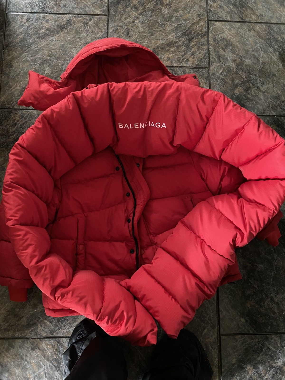 Balenciaga Balenciaga puffer with an hybrid scarf red Size US XXS / EU 40 - 10 Thumbnail