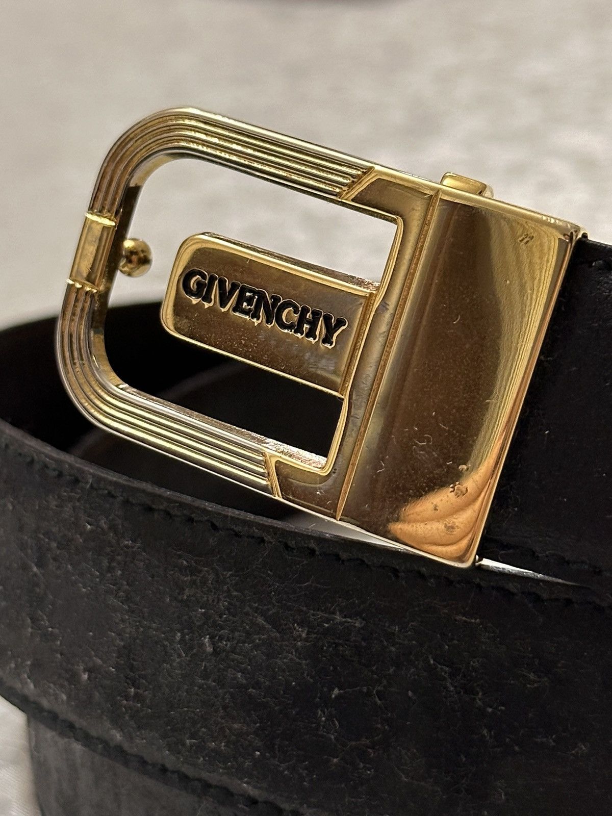 80’s Givenchy Vintage Rarest Gold Buckle Luxury Leather Belt