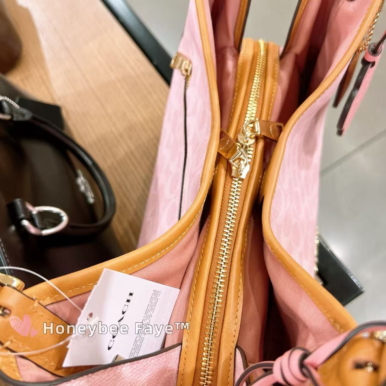 Coach Erin Shoulder Bag In Signature Canvas With Charms CEL13 Size ONE SIZE - 7 Thumbnail