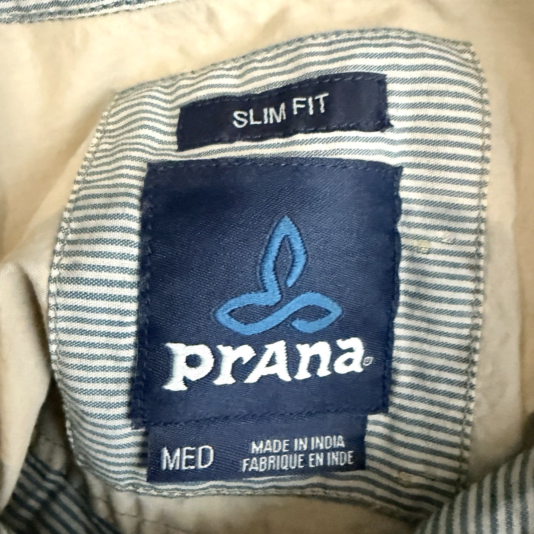Prana VINTAGE prAna Men's Short Sleeve Button-Up Shirt Slim Fit Blue M Casual Clothing Size US M / EU 48-50 / 2 - 4 Thumbnail