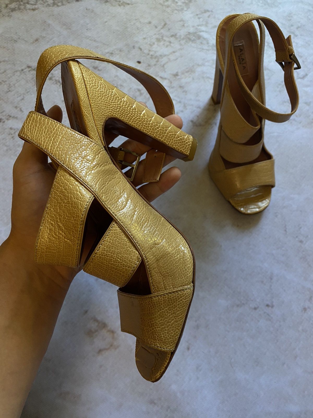 Alaia Alaia Luxury Leather Shoes Italy Heels Snake skin Size US 10 / IT 40 - 4 Thumbnail