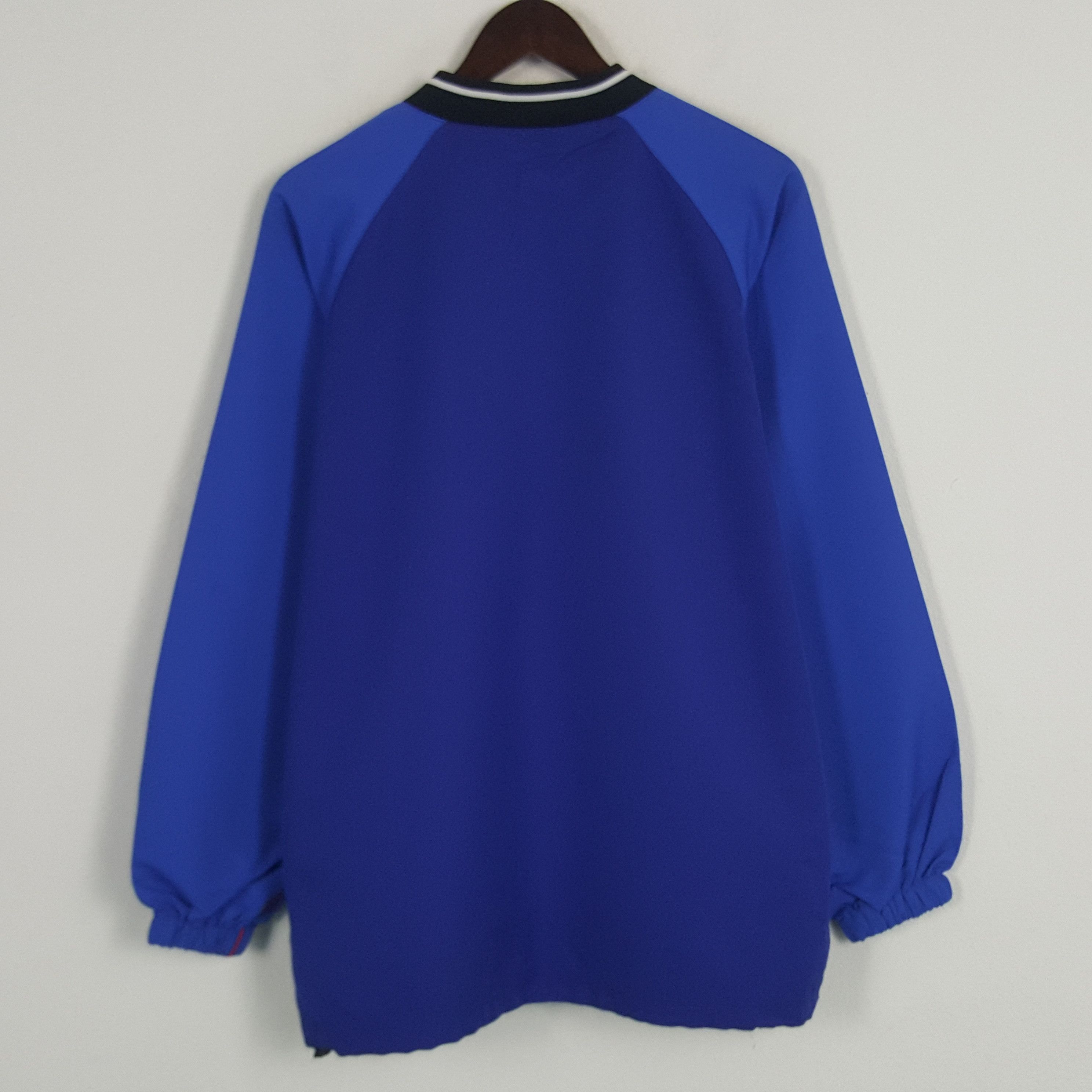 Vintage Vintage Kirin Japanese Football Sweatshirt Size US L / EU 52-54 / 3 - 3 Thumbnail