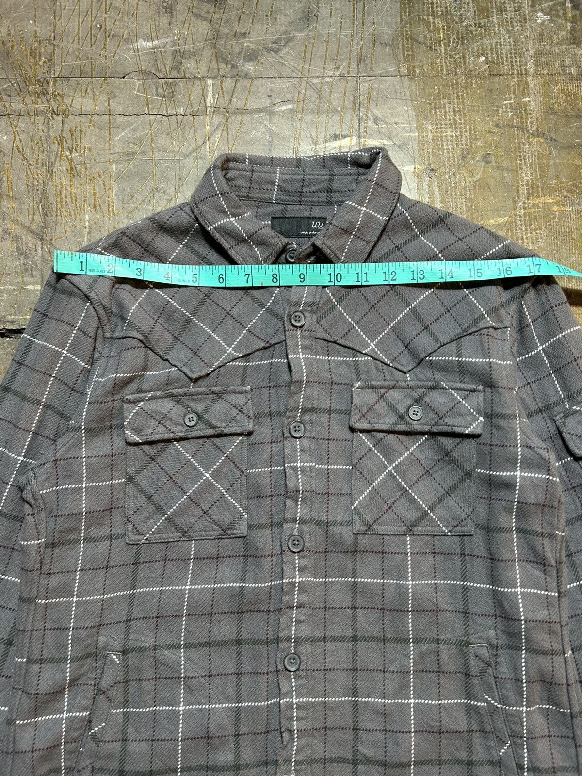 Undercover × Uniqlo Uniqlo Undercover Flannel Button Up Shirt Size US M / EU 48-50 / 2 - 13 Thumbnail