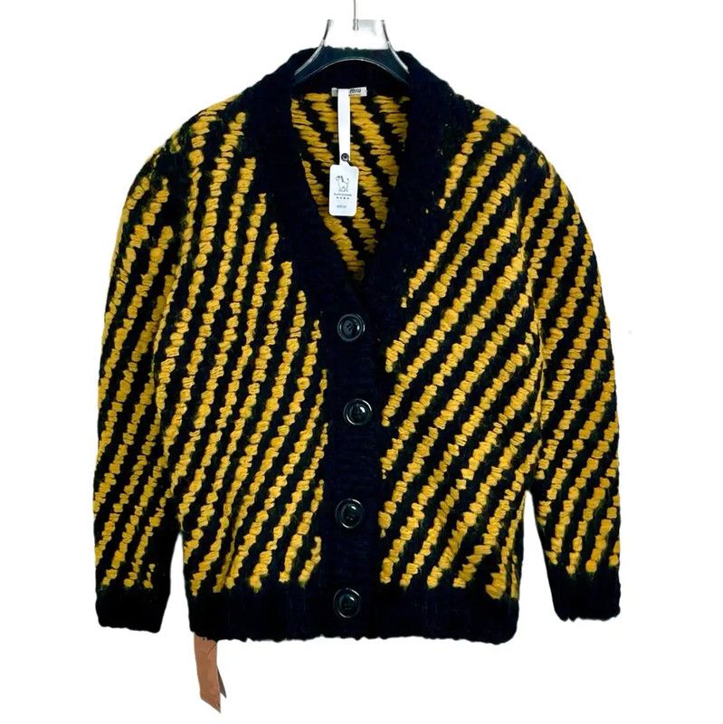 Miu Miu Miu Miu Yellow Wool Sweater for Women 0089 Size M / US 6-8 / IT 42-44 - 1 Thumbnail