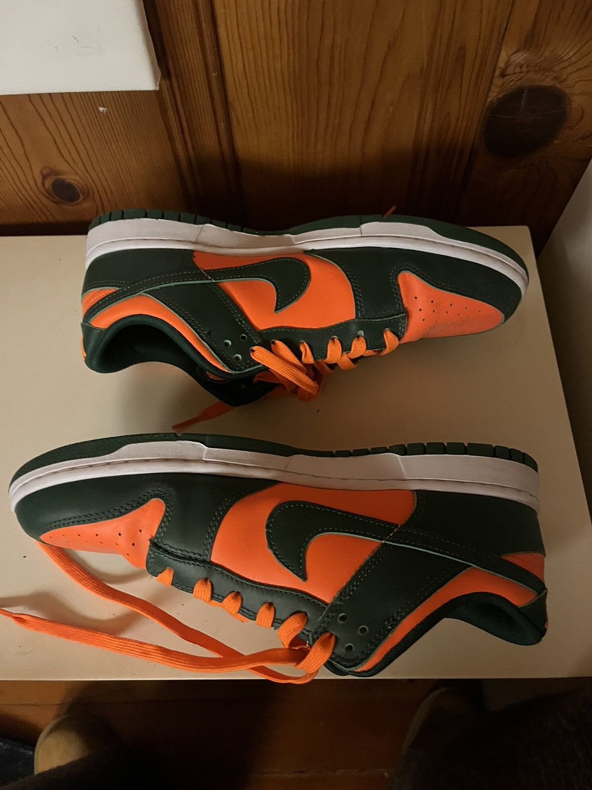 Nike nike dunk Miami hurricane Size US 10.5 / EU 43-44 - 4 Thumbnail