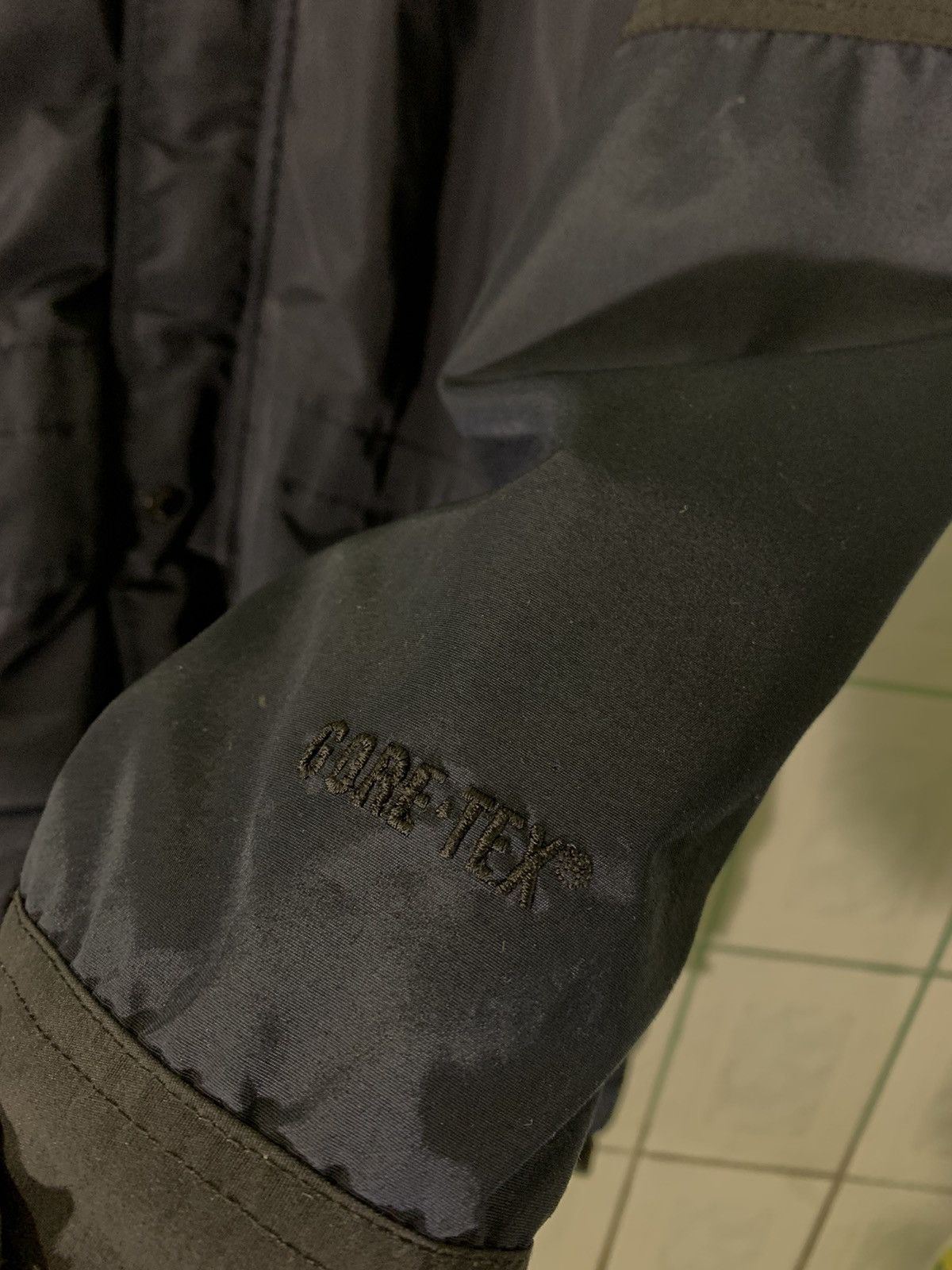 The North Face × Vintage Vintage 90s The North Face Mountain Gore Tex Jacket Parka Size US XL / EU 56 / 4 - 6 Thumbnail